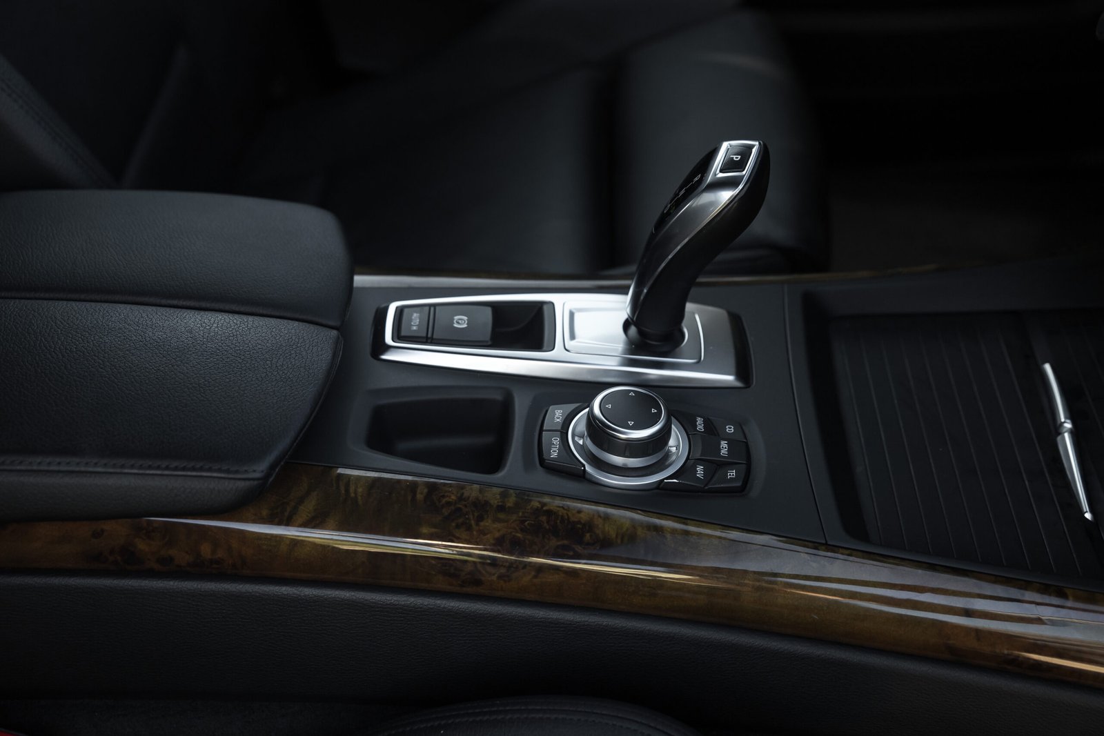 BMW X5 E70 3.0D 225KW FACELIFT 7SEATS full