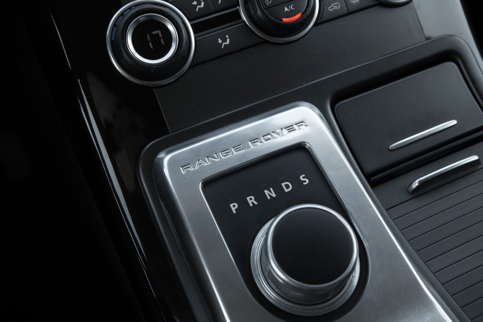 RANGE ROVER SPORT 3.0D 188KW FACELIFT full