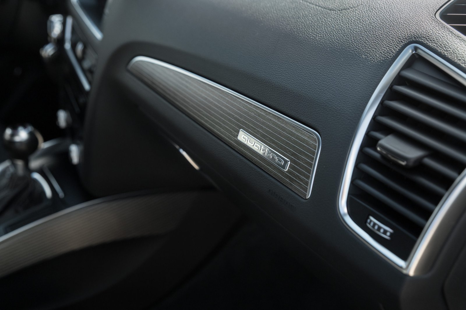 
								AUDI SQ5 COMPETITION 3.0D 250KW full									