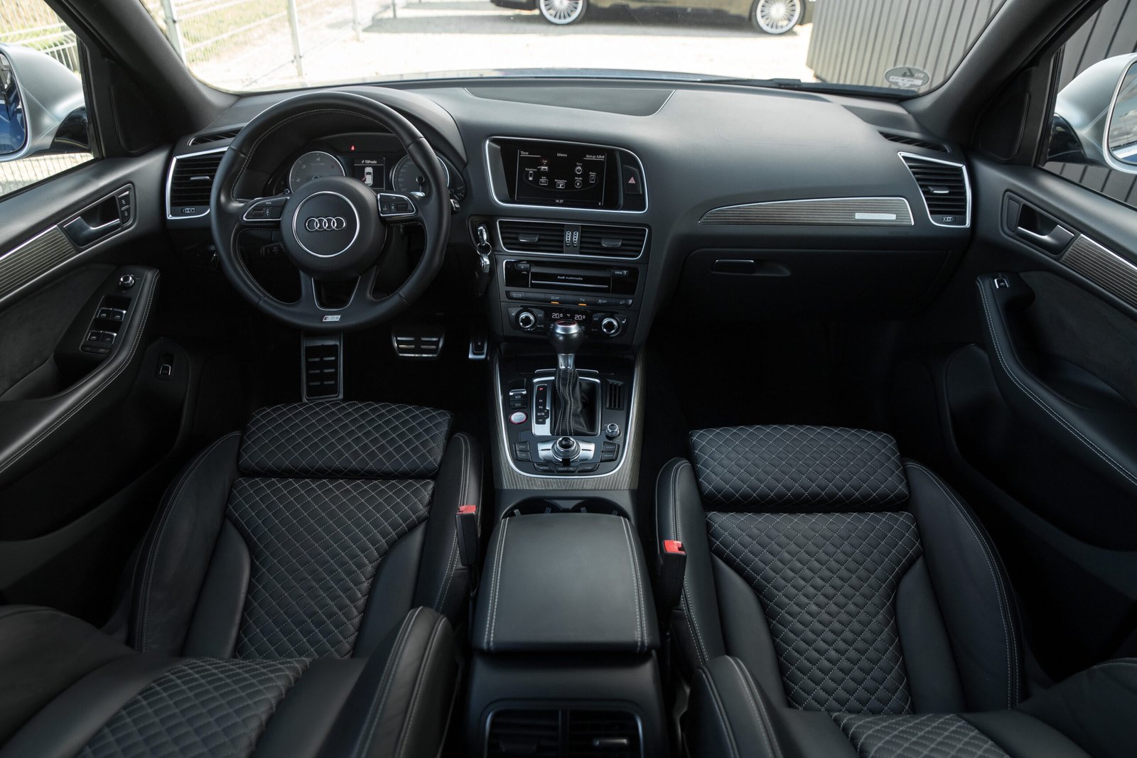 
								AUDI SQ5 COMPETITION 3.0D 250KW full									