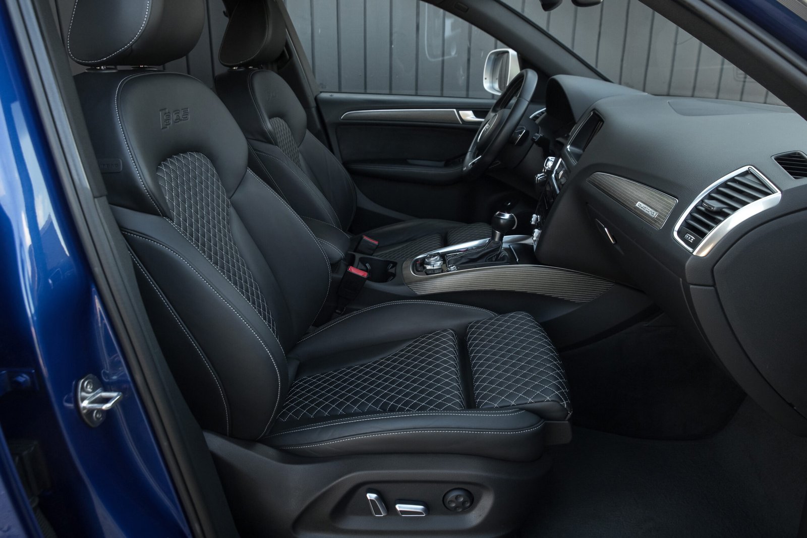 
								AUDI SQ5 COMPETITION 3.0D 250KW full									