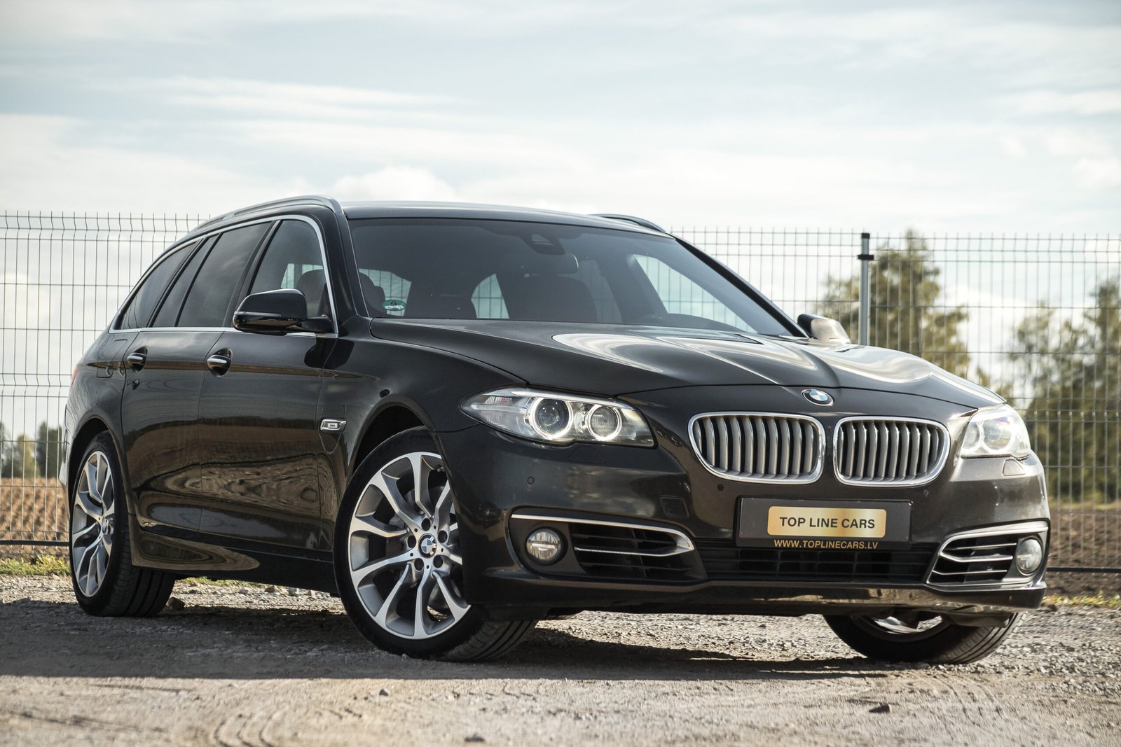 BMW F11 535D 230KW FACELIFT LUXURYLINE full