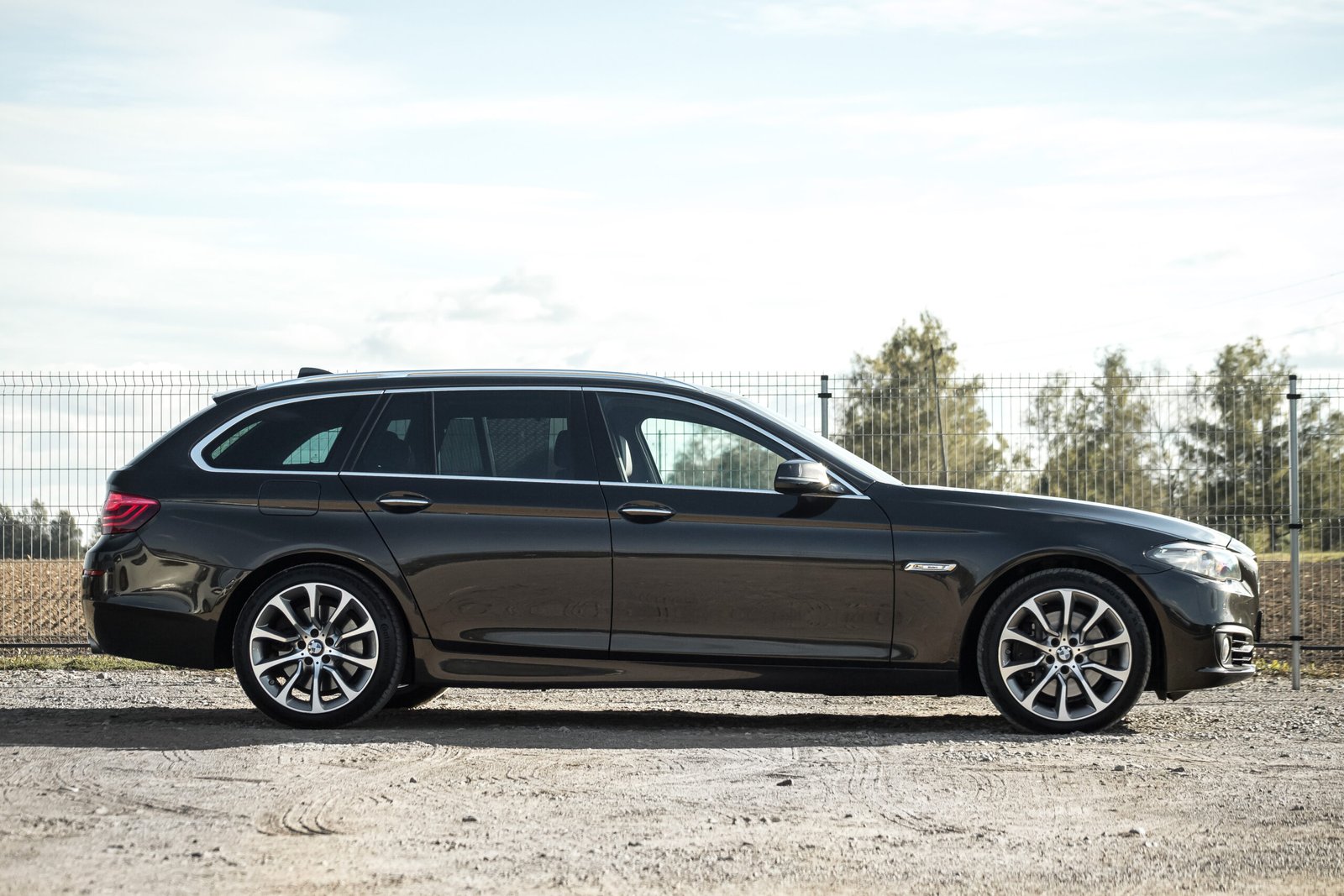 BMW F11 535D 230KW FACELIFT LUXURYLINE full