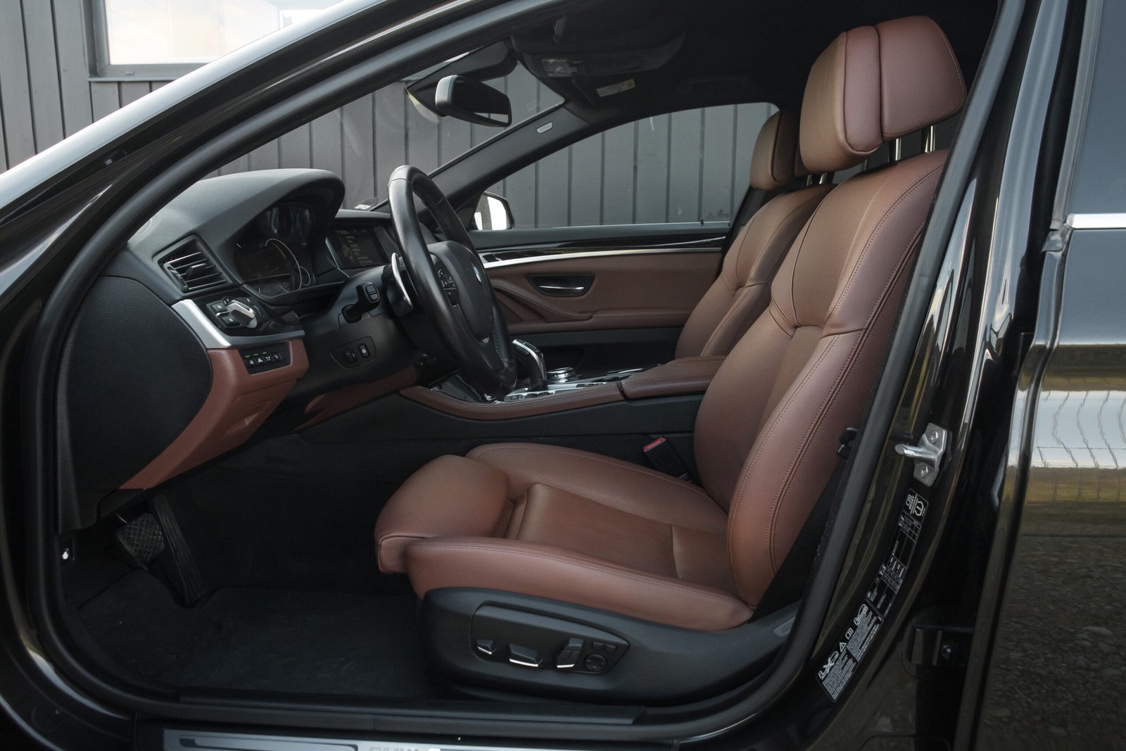 BMW F11 535D 230KW FACELIFT LUXURYLINE full