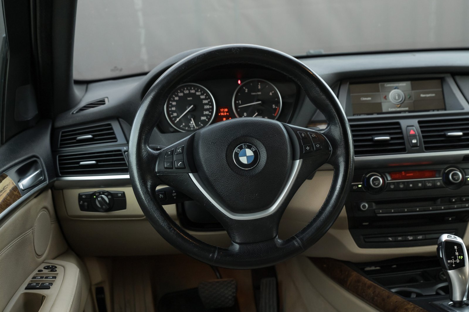 BMW X5 3.0D 210KW M-SPORTPAKET full