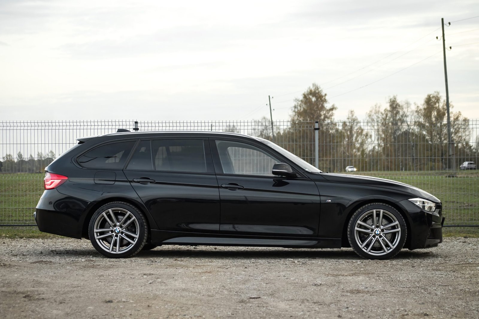 BMW F31 330D 190KW M-SPORTPAKET FACELIFT full