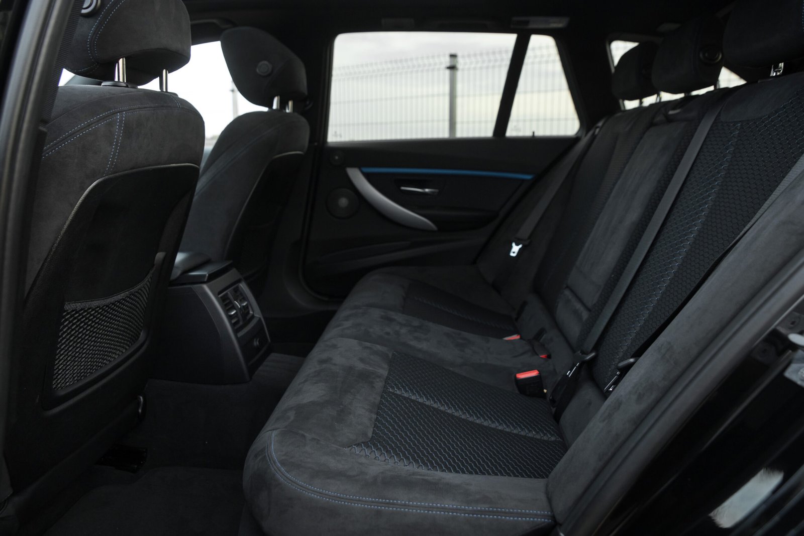 BMW F31 330D 190KW M-SPORTPAKET FACELIFT full