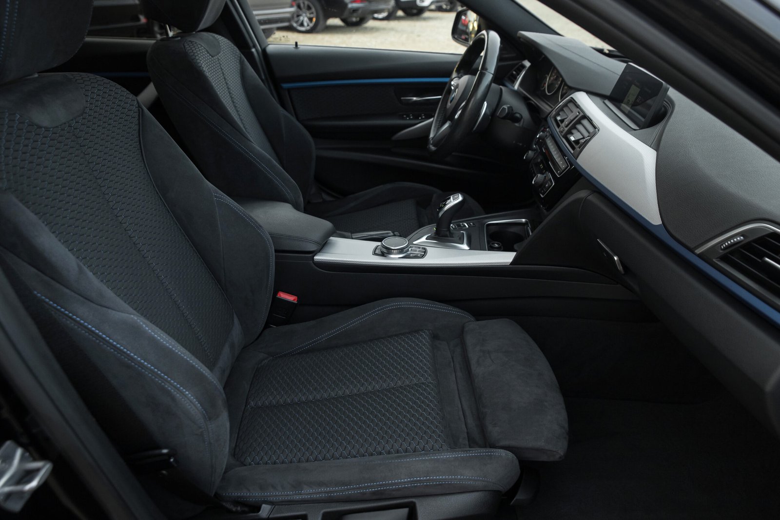 BMW F31 330D 190KW M-SPORTPAKET FACELIFT full