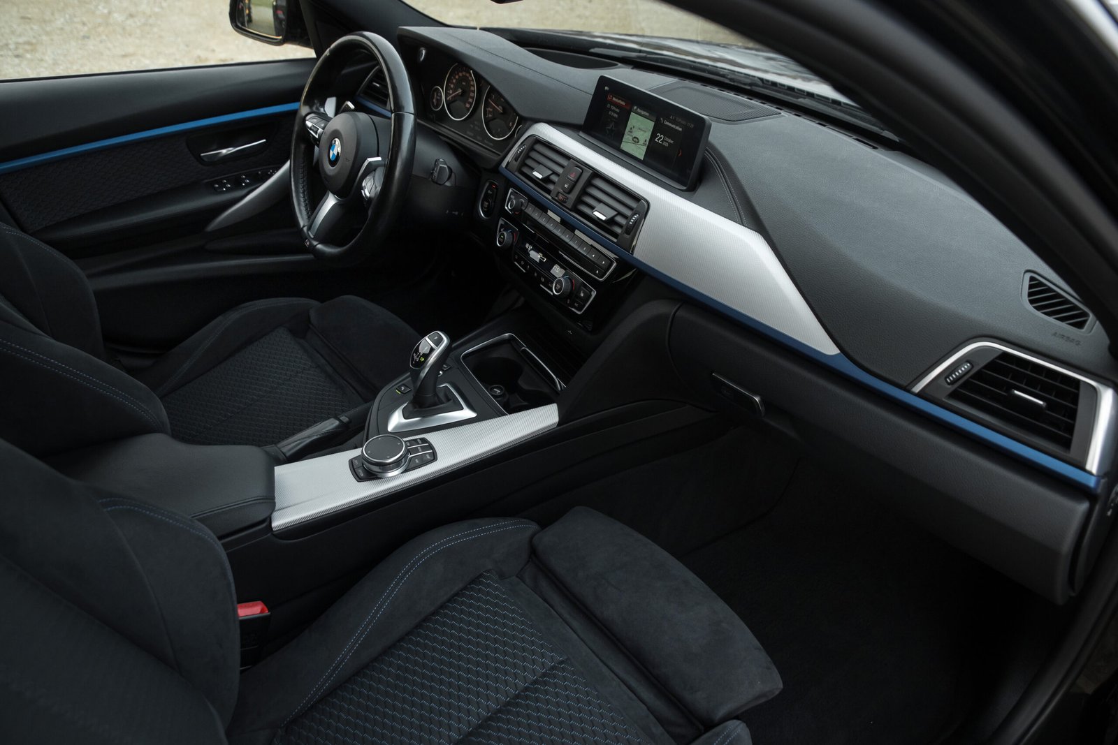 BMW F31 330D 190KW M-SPORTPAKET FACELIFT full