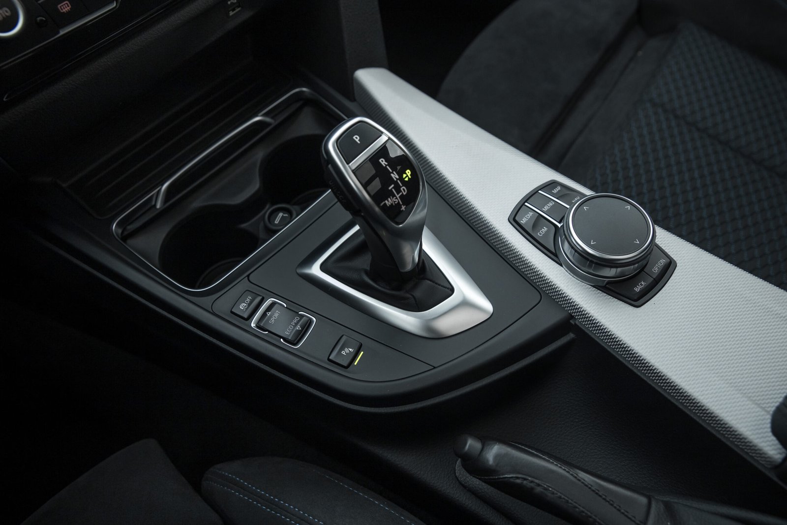 BMW F31 330D 190KW M-SPORTPAKET FACELIFT full