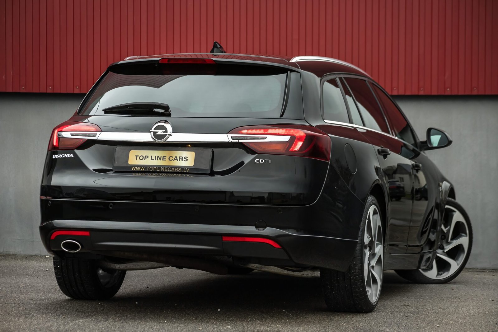 
								OPEL INSIGNIA FACELIFT OPC LINE 2.0D 125KW full									