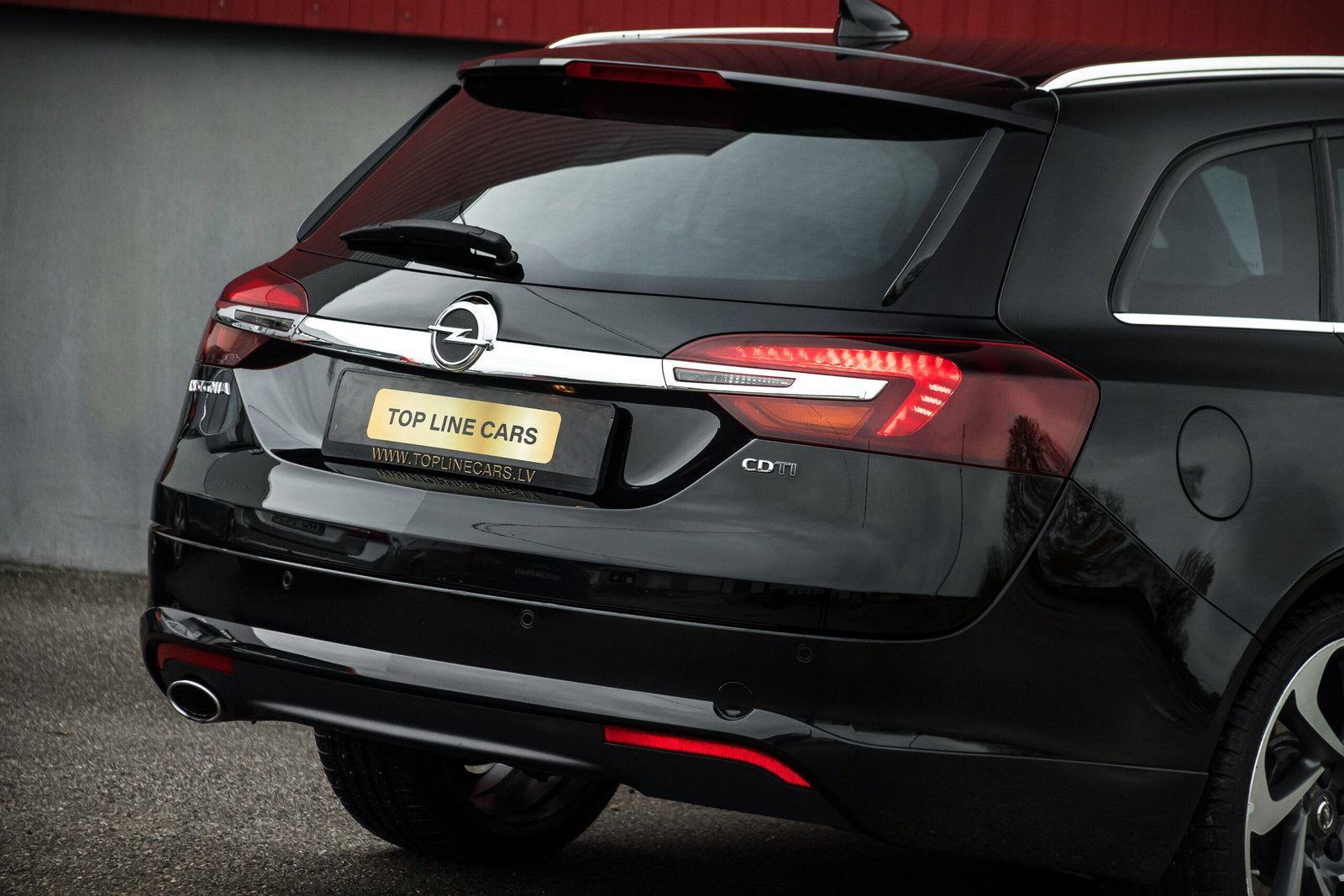 
								OPEL INSIGNIA FACELIFT OPC LINE 2.0D 125KW full									