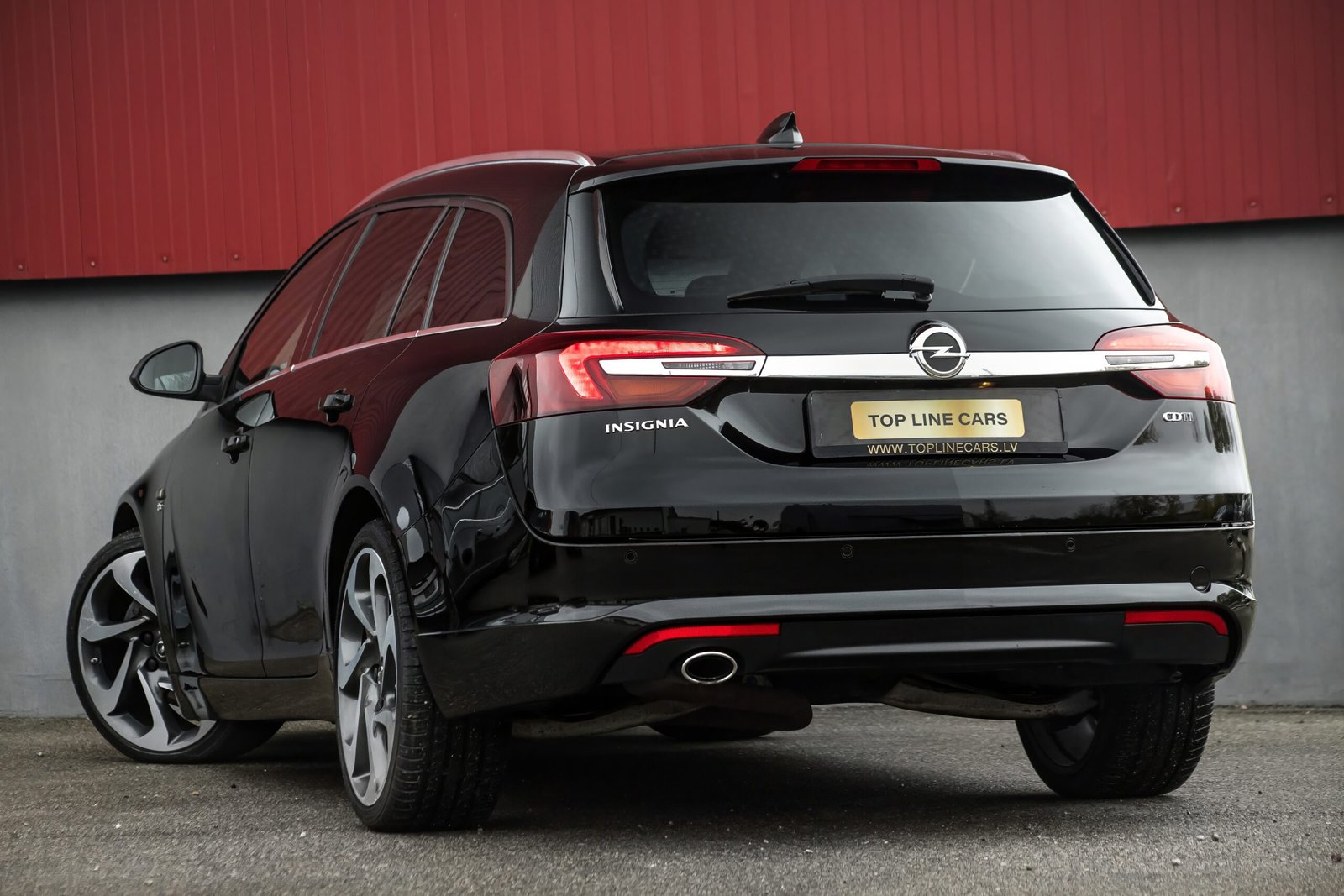 
								OPEL INSIGNIA FACELIFT OPC LINE 2.0D 125KW full									