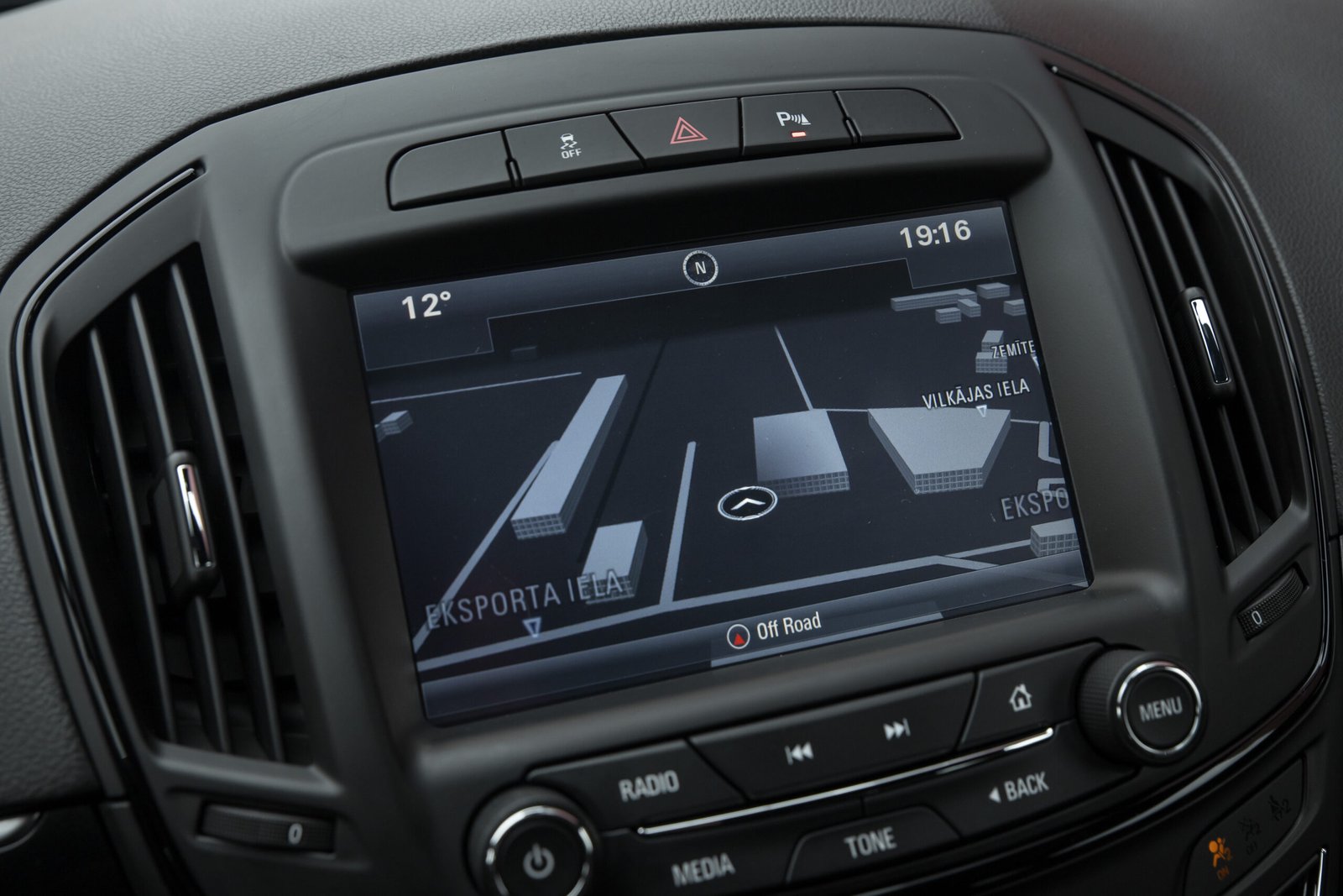 
								OPEL INSIGNIA FACELIFT OPC LINE 2.0D 125KW full									