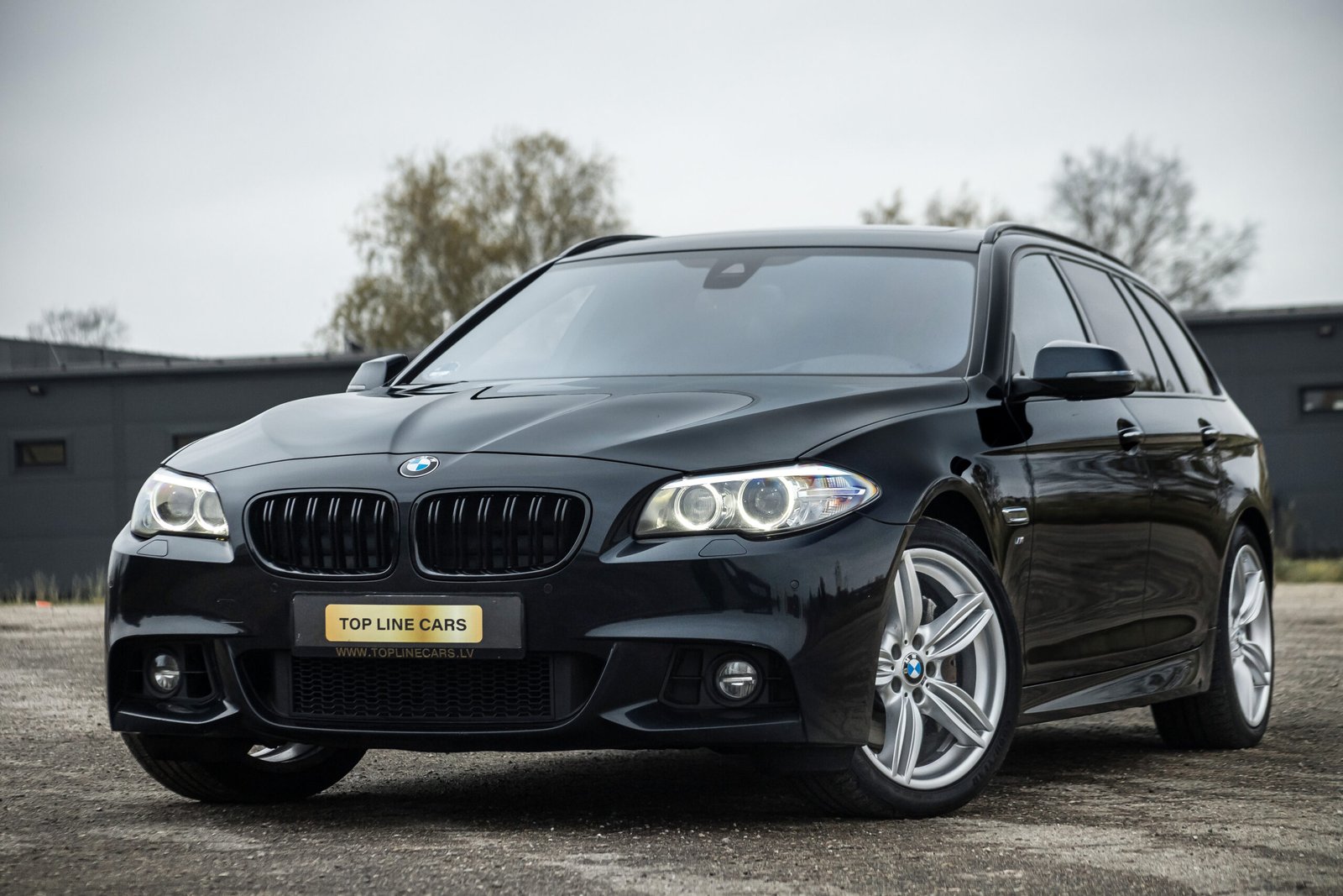 BMW F11 FACELIFT 3.0D 230KW M-SPORTPAKET full
