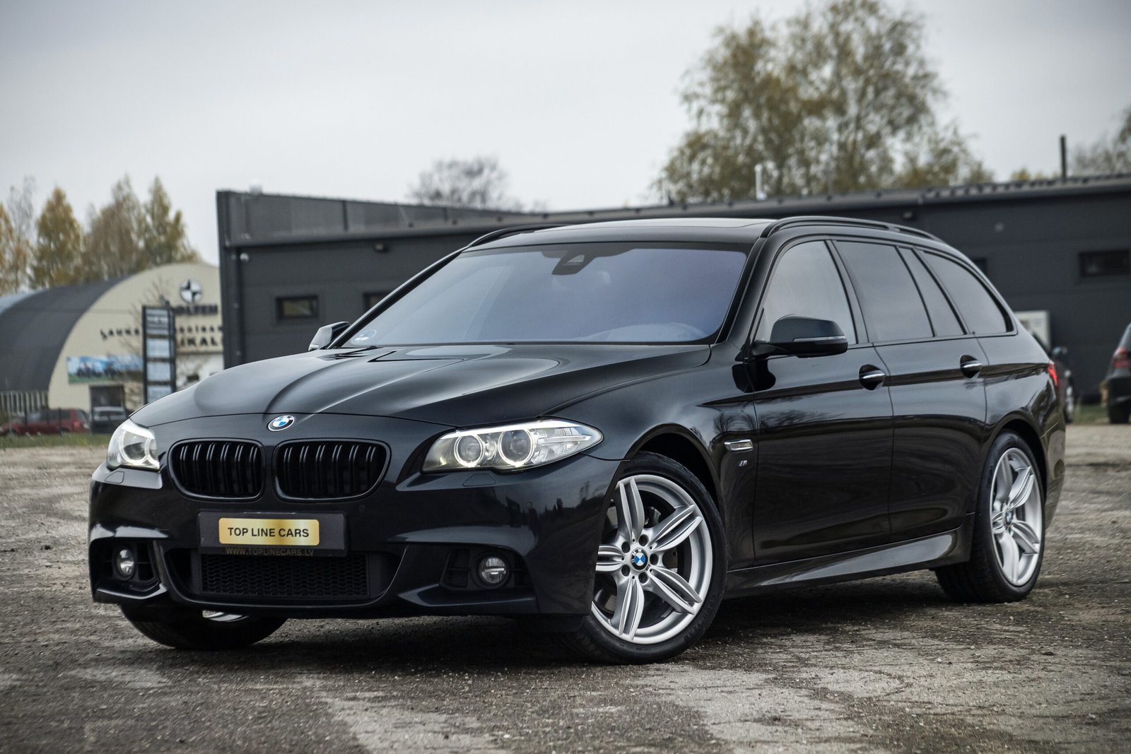 BMW F11 FACELIFT 3.0D 230KW M-SPORTPAKET full