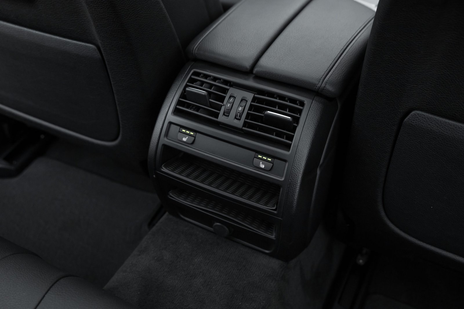 BMW F11 FACELIFT 3.0D 230KW M-SPORTPAKET full