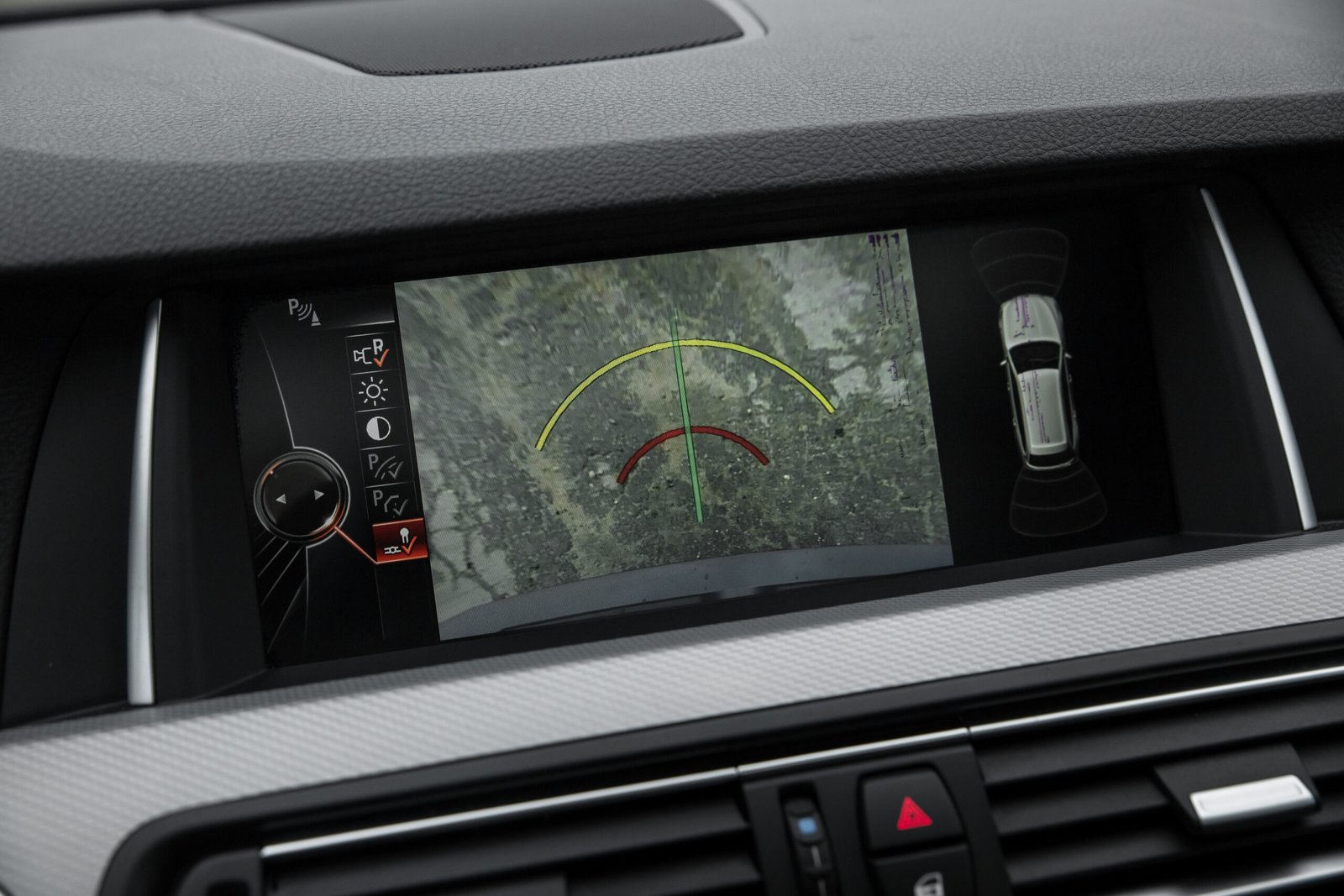 BMW F11 FACELIFT 3.0D 230KW M-SPORTPAKET full