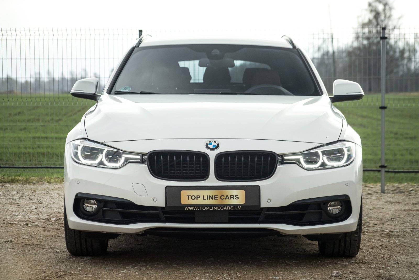 
								BMW 335D F31 3.0D 230KW FACELIFT full									
