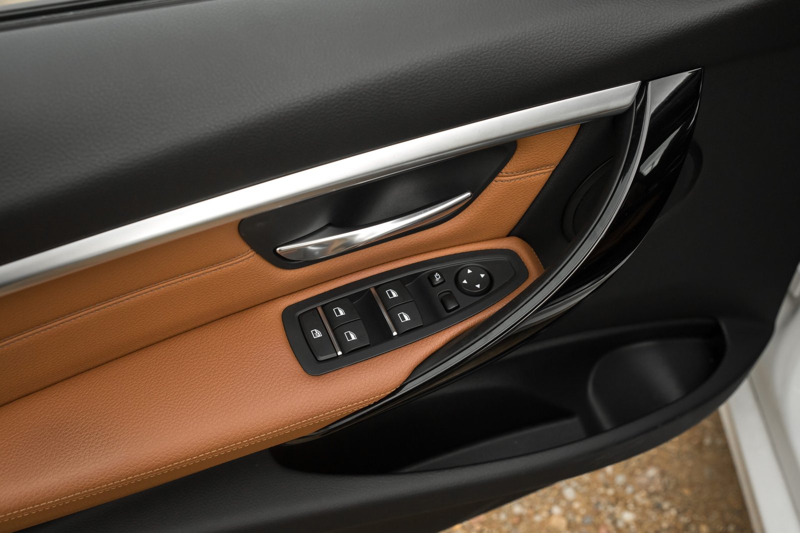 
								BMW 335D F31 3.0D 230KW FACELIFT full									