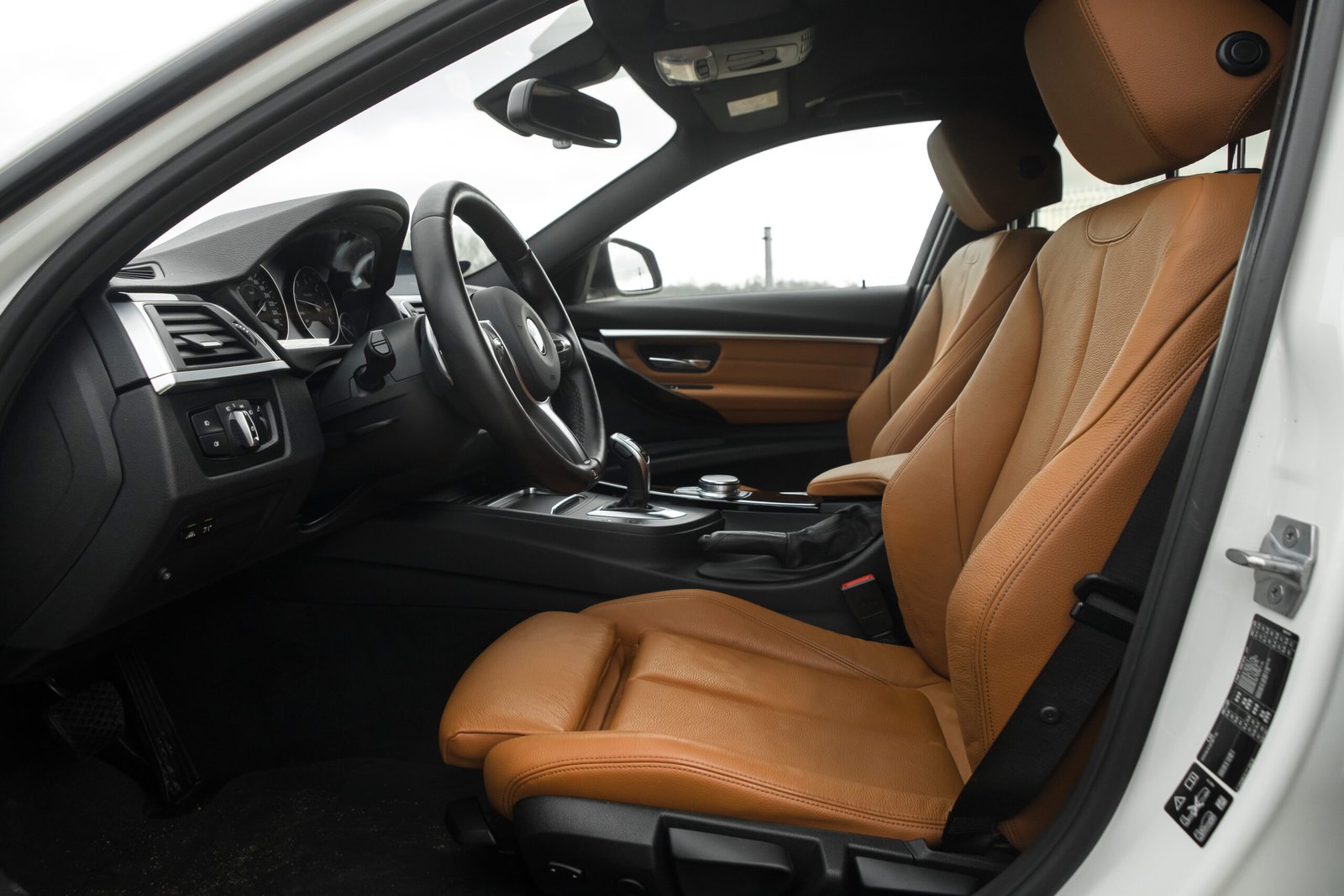 
								BMW 335D F31 3.0D 230KW FACELIFT full									