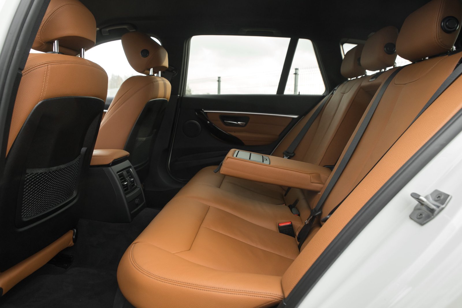 
								BMW 335D F31 3.0D 230KW FACELIFT full									