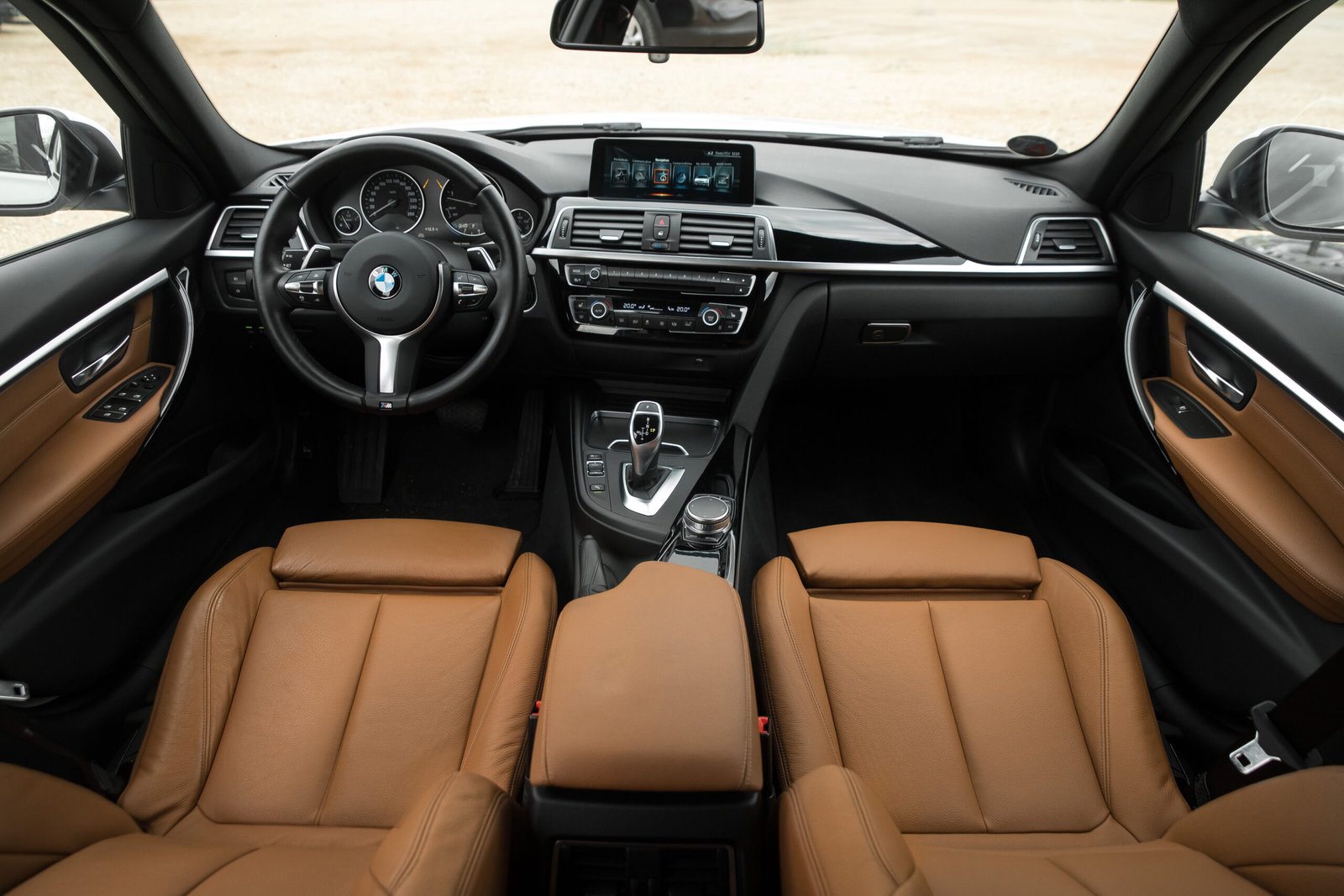 
								BMW 335D F31 3.0D 230KW FACELIFT full									