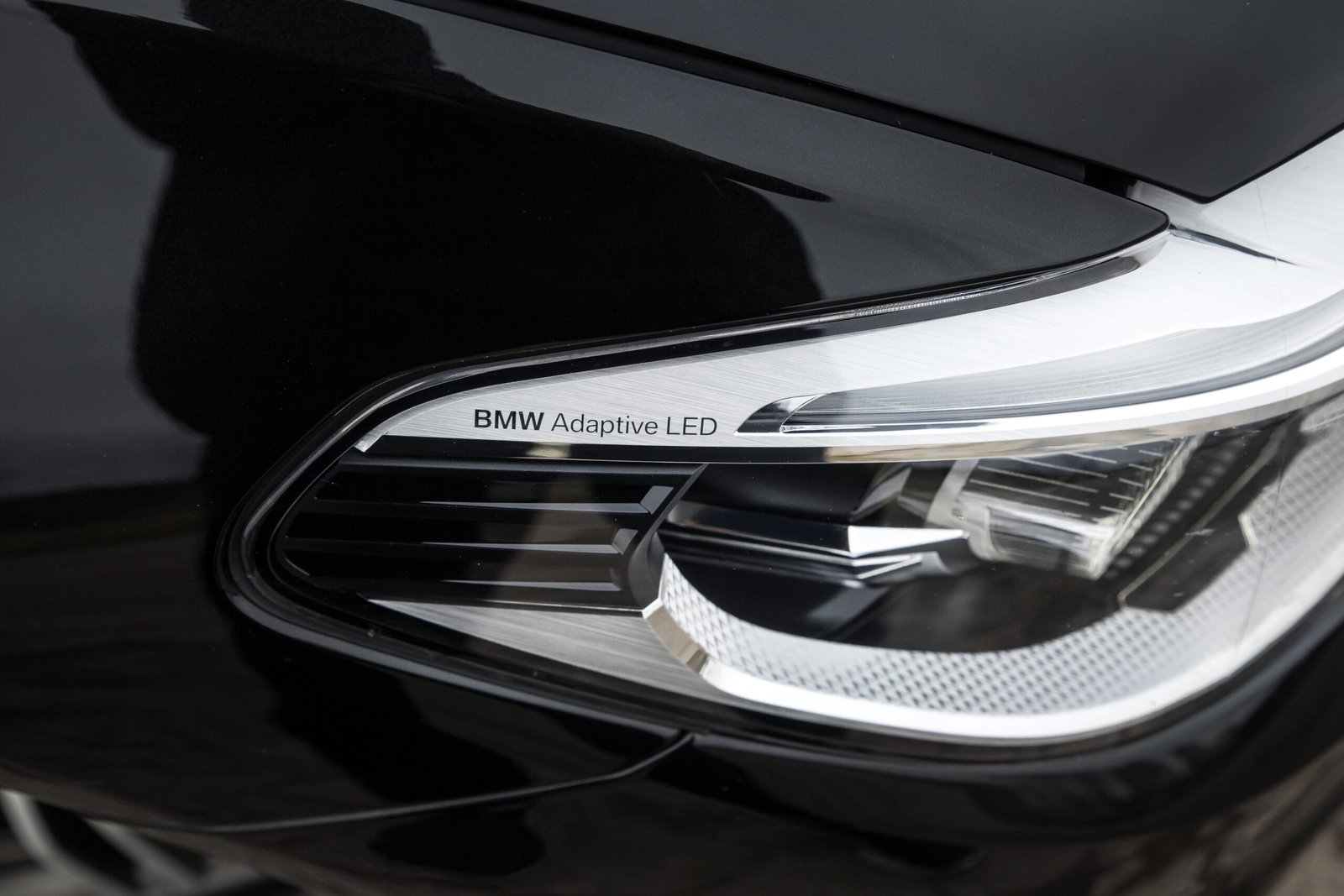 
								BMW 520D G30 2.0D 140KW M-SPORTPAKET full									