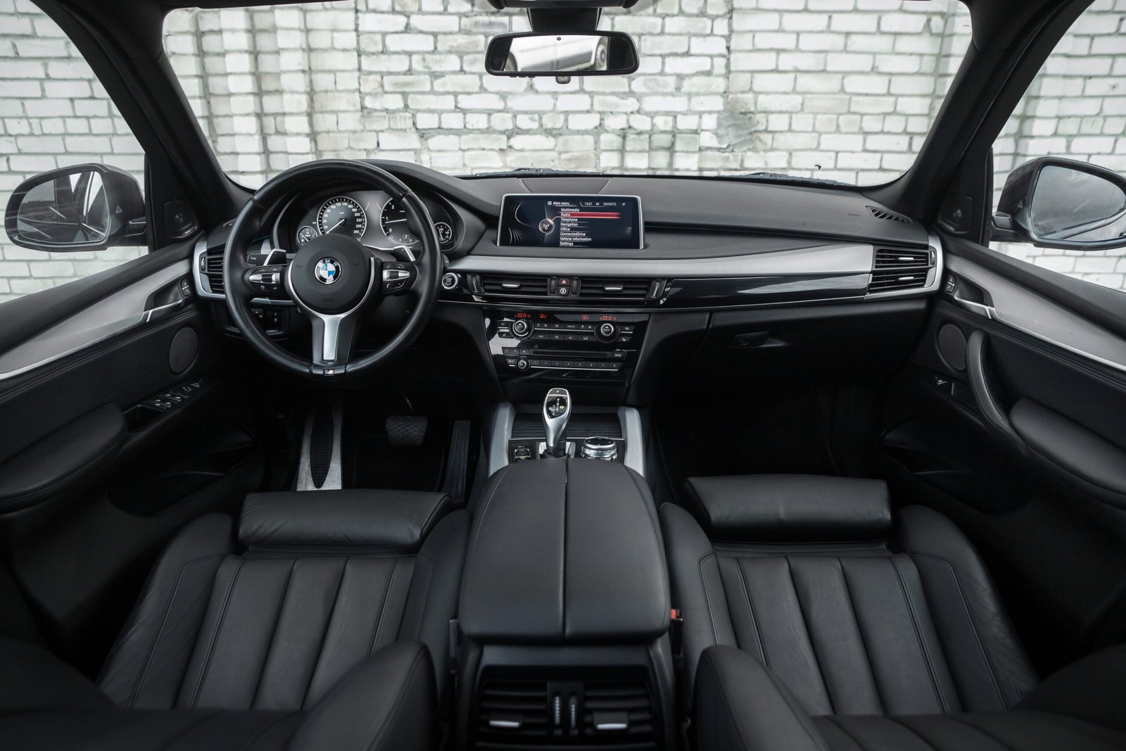 
								BMW F15 M-SPORPAKET 3.0D 190KW X-DRIVE full									