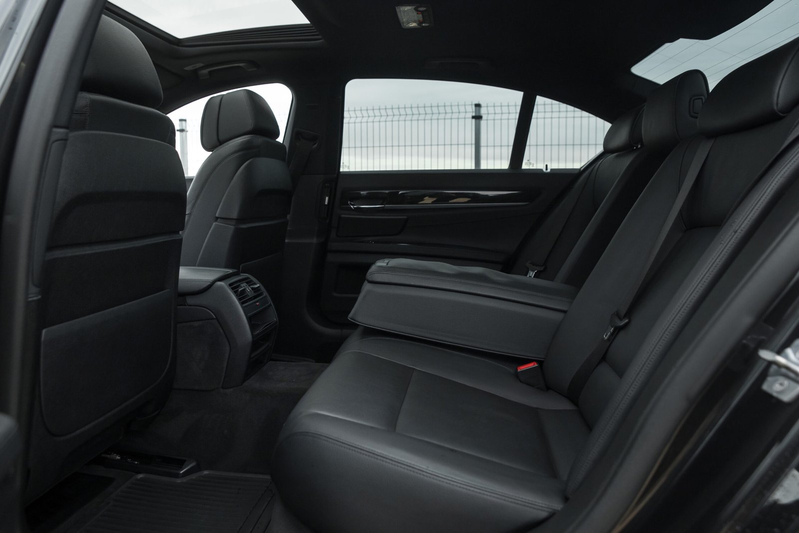 BMW 730D F01 30D 190KW M-SPORTPAKET FACELIFT full