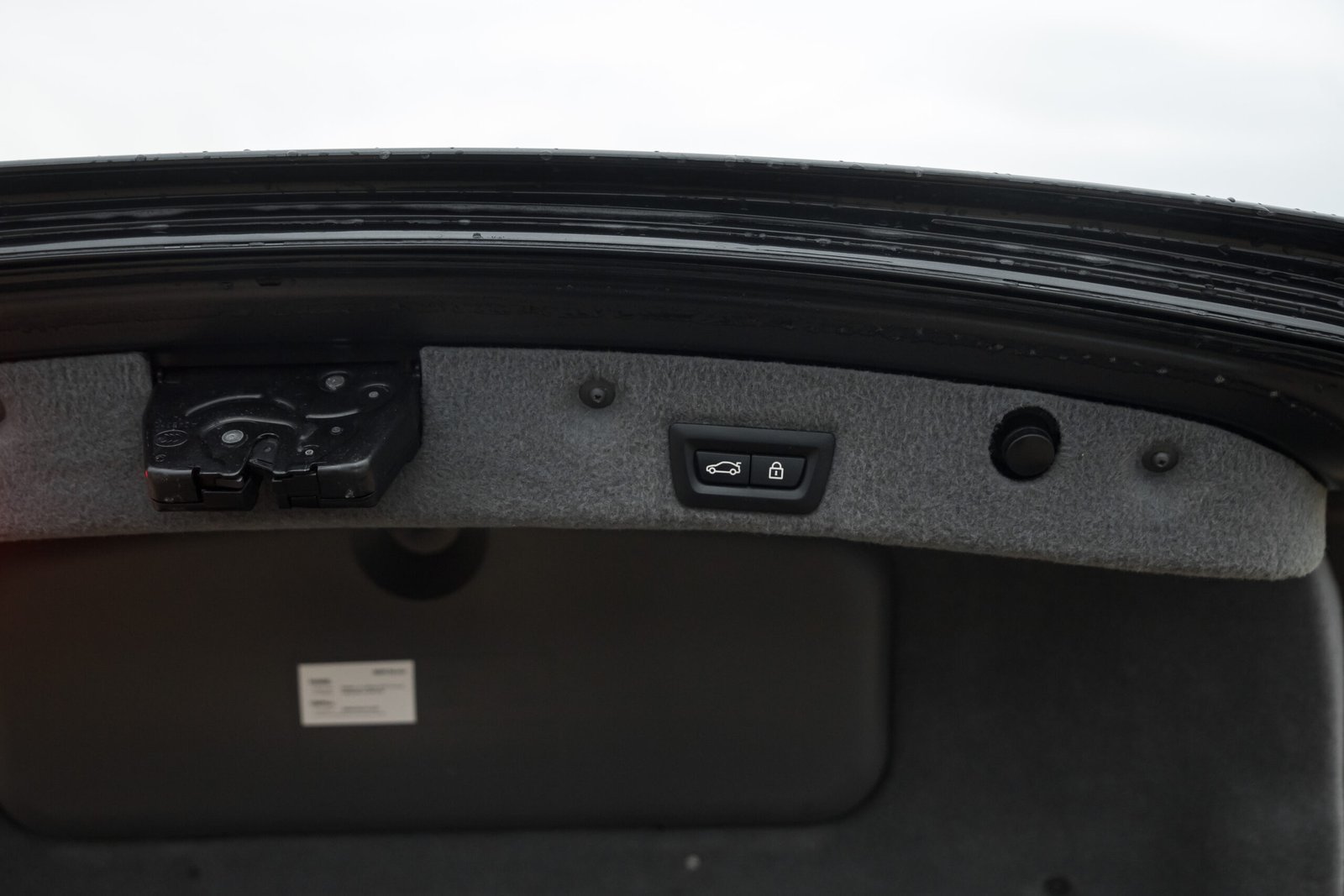 BMW 730D F01 30D 190KW M-SPORTPAKET FACELIFT full