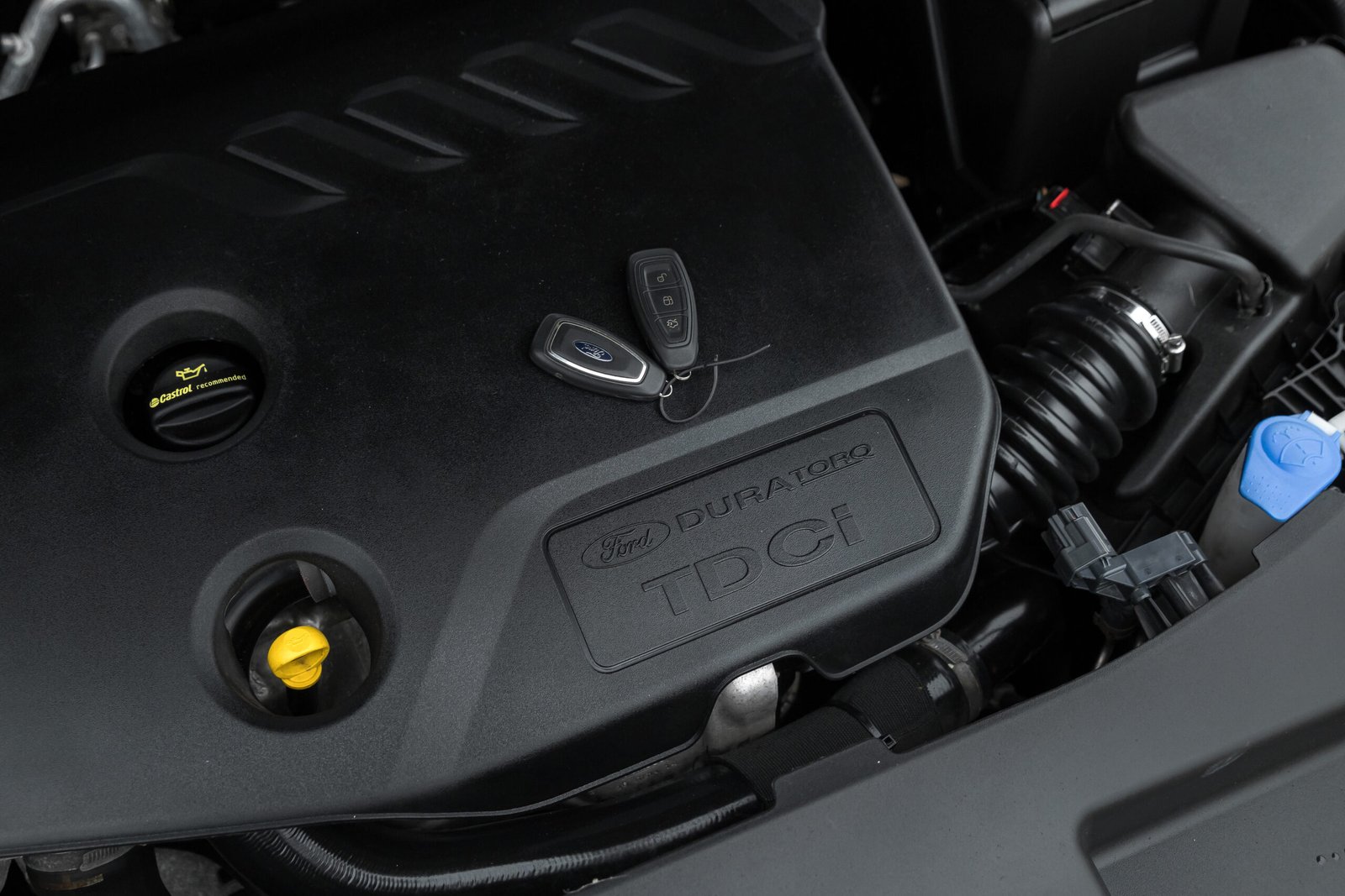 
								FORD MONDEO TITANIUM 1.6D 85KW FACELIFT full									