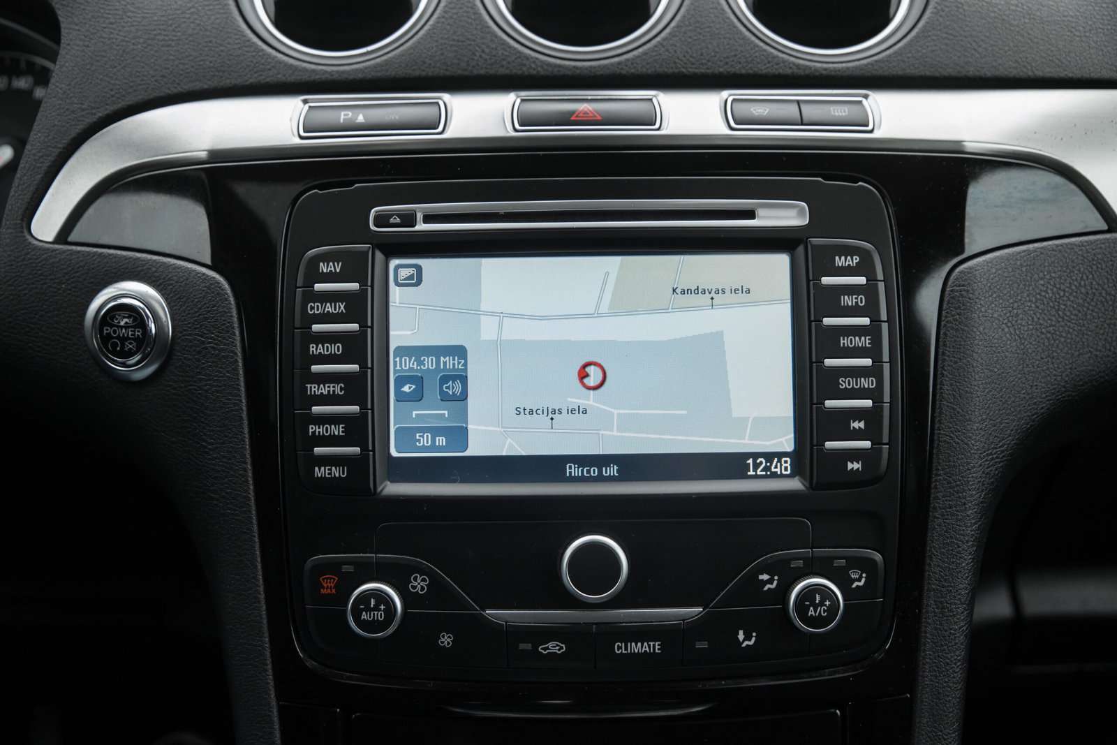 
								FORD GALAXY 2.0D 100KW TITANIUM LAST EDITION full									