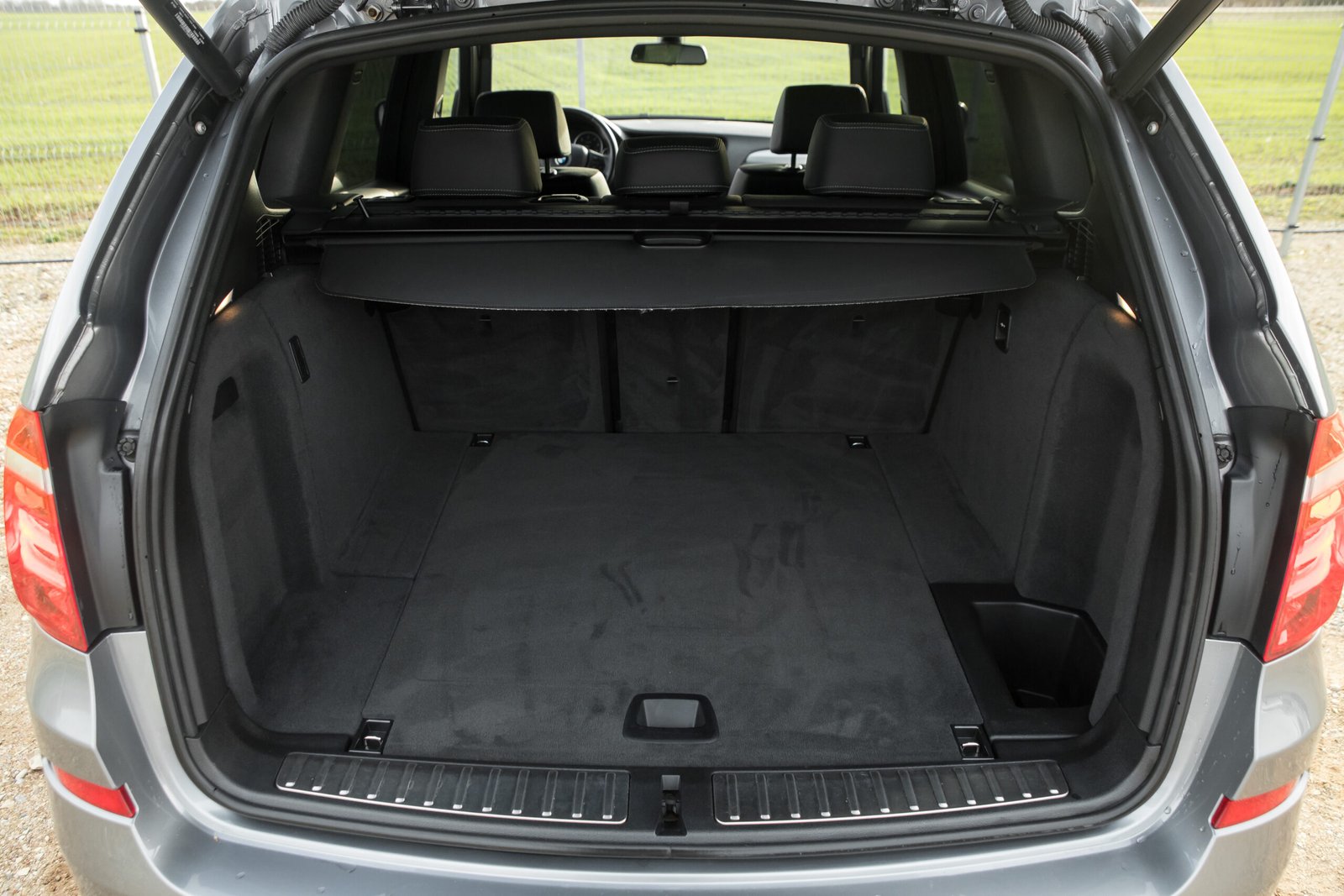 
								BMW X3 2.0D 135KW M-SPORTPAKET full									