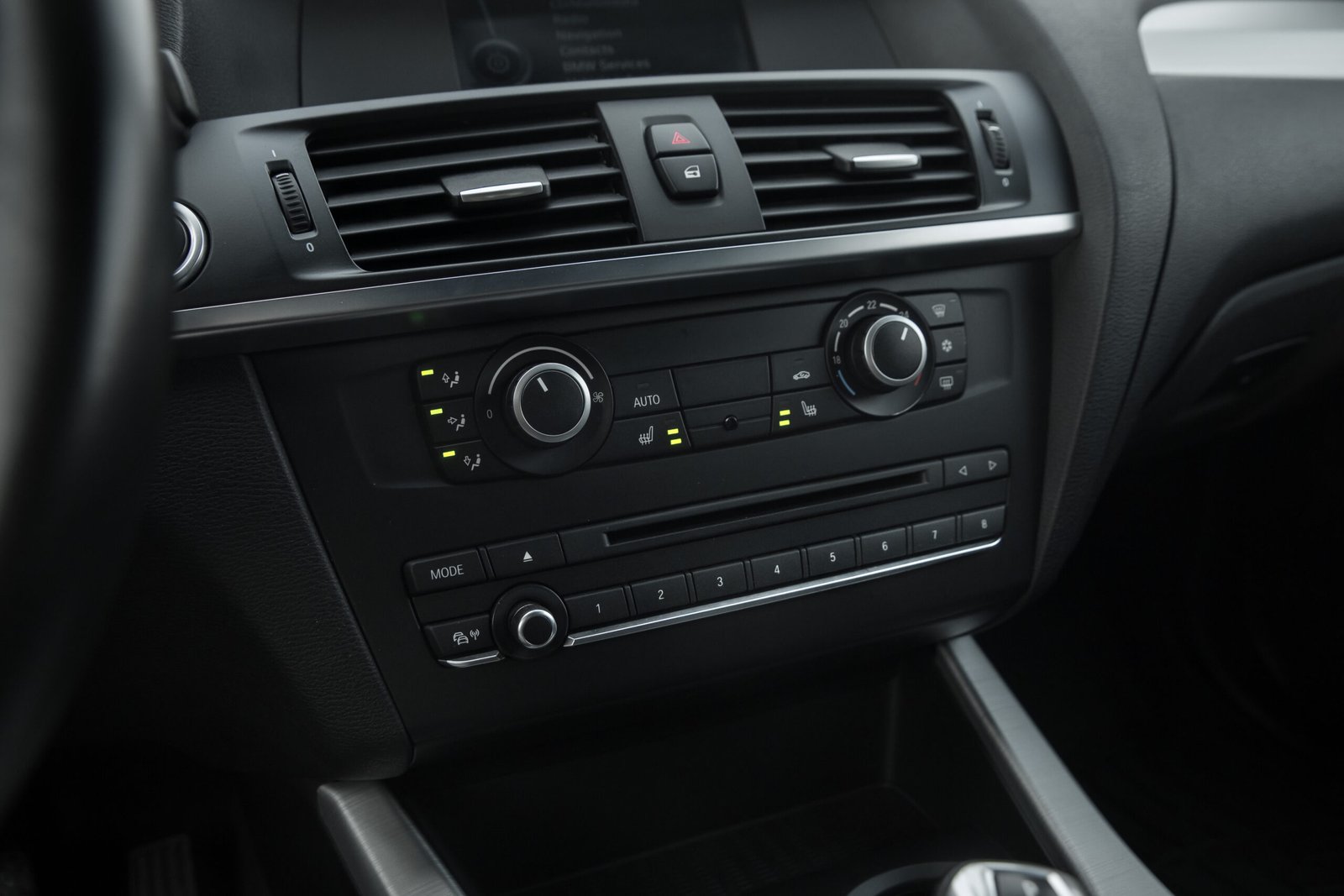 
								BMW X3 2.0D 135KW M-SPORTPAKET full									