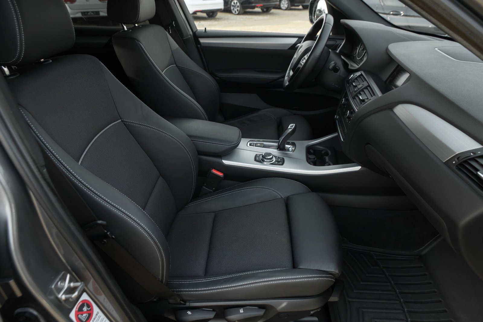 
								BMW X3 2.0D 135KW M-SPORTPAKET full									