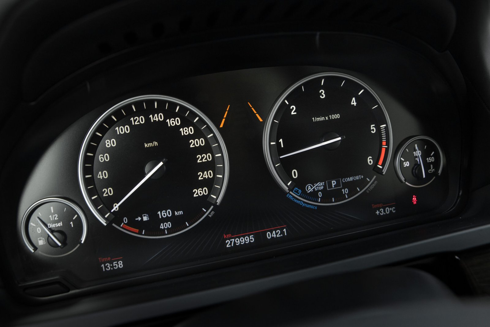 
								BMW 740D 40D 230KW FACELIFT full									