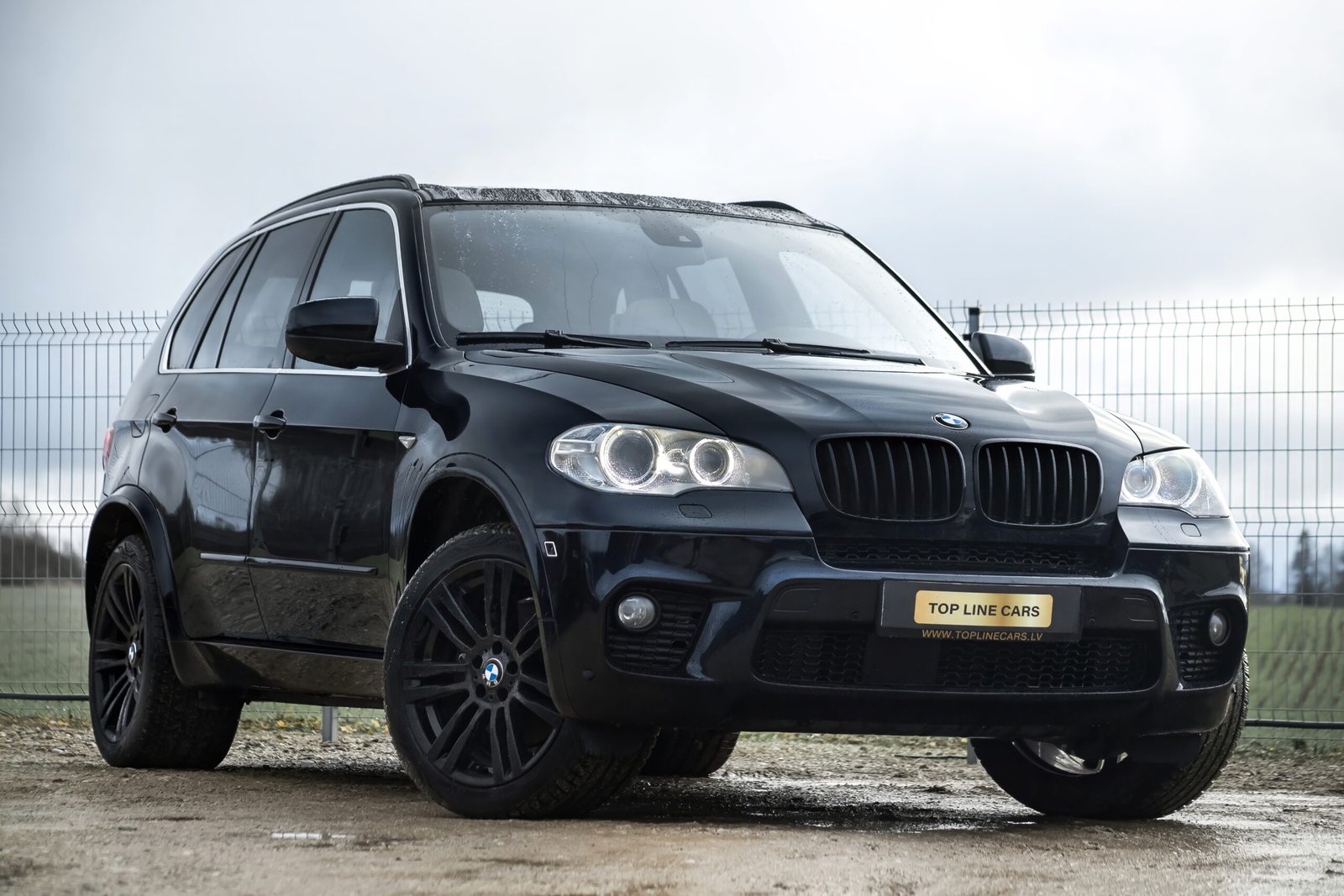 
								BMW X5 40D 3.0D 225KW FACELIFT M-SPORTPAKET full									