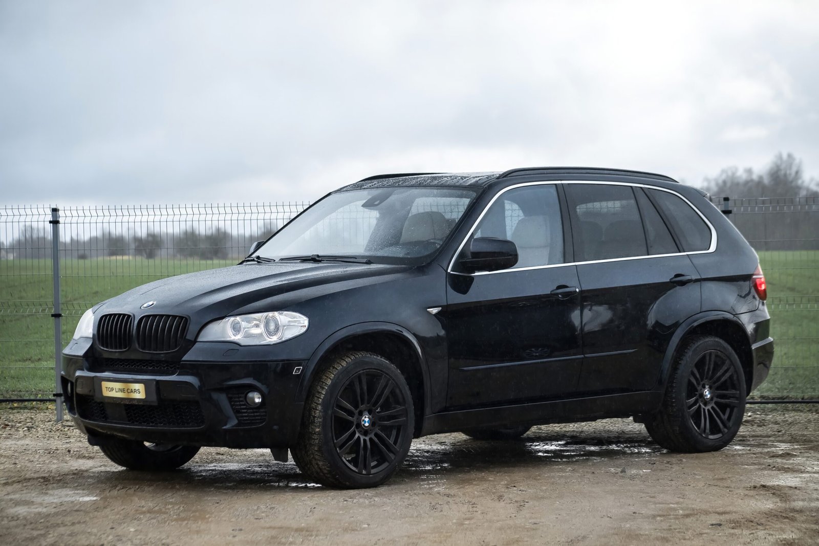 
								BMW X5 40D 3.0D 225KW FACELIFT M-SPORTPAKET full									