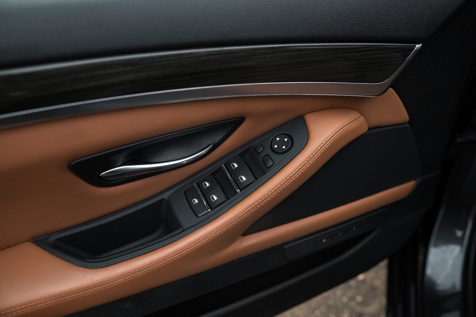 
								BMW INDIVIDUAL F11 530D 30D 190KW FACELIFT full									