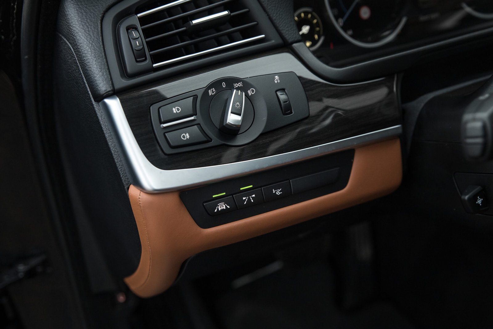 
								BMW INDIVIDUAL F11 530D 30D 190KW FACELIFT full									