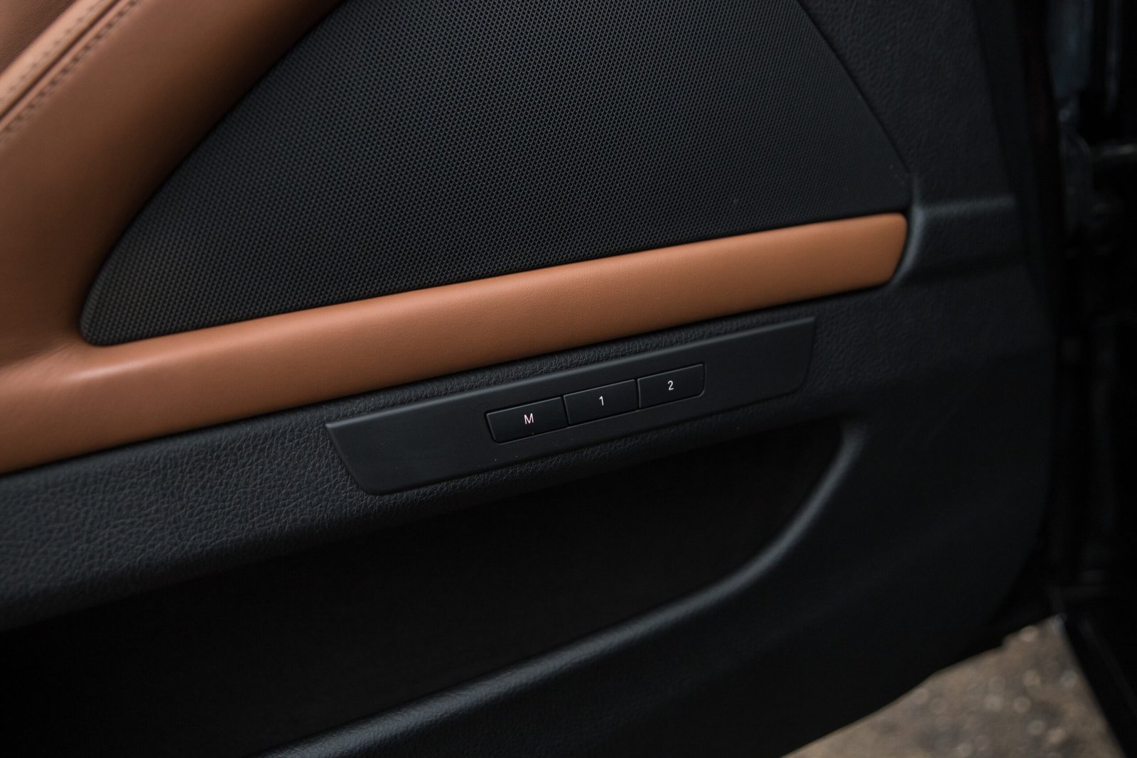 
								BMW INDIVIDUAL F11 530D 30D 190KW FACELIFT full									