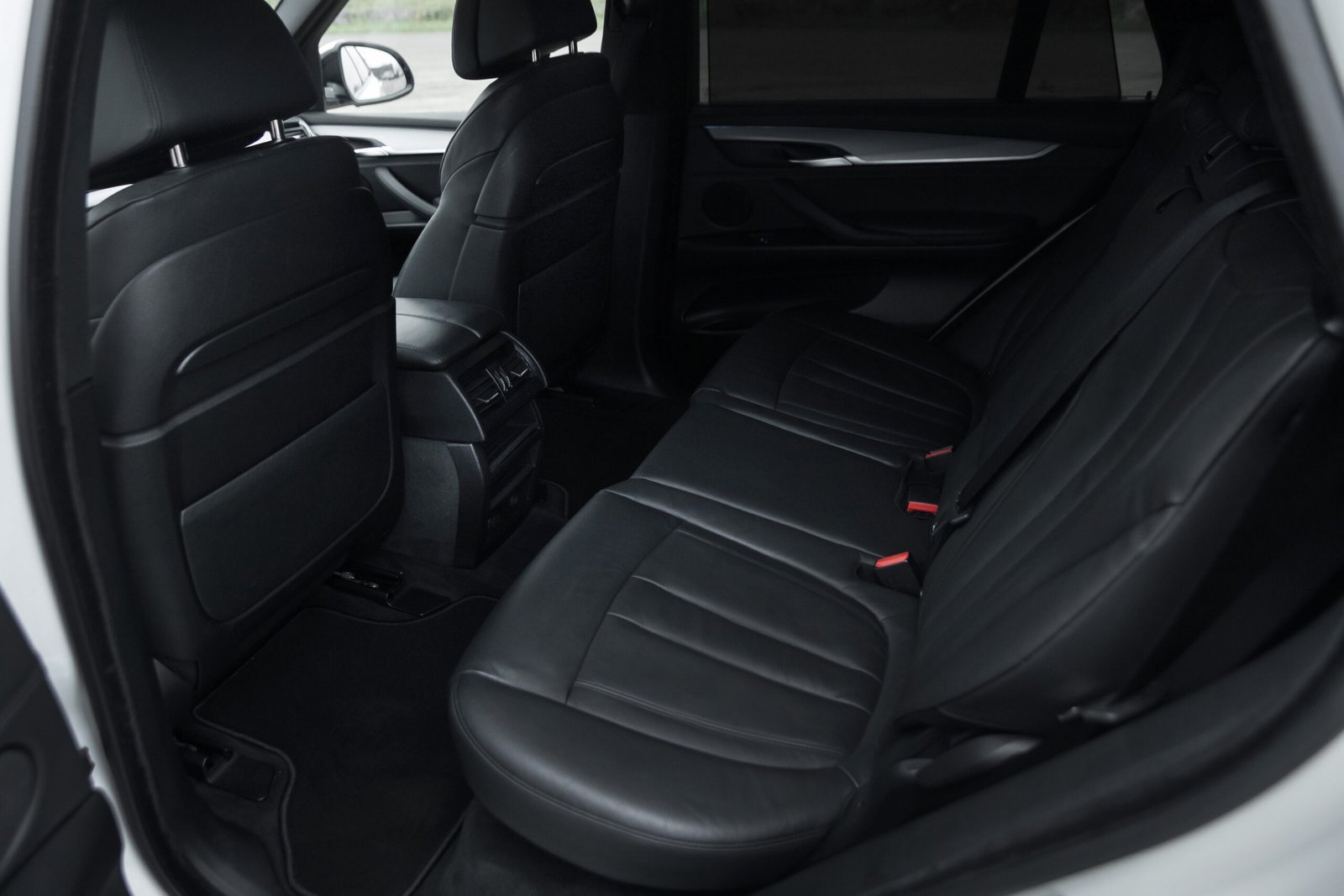 
								BMW X5 F15 3.0D 40D 230KW M-SPORTPAKET full									