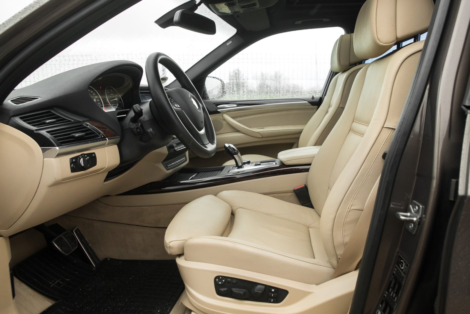 
								BMW X5 40D 3.0D FACELIFT full									