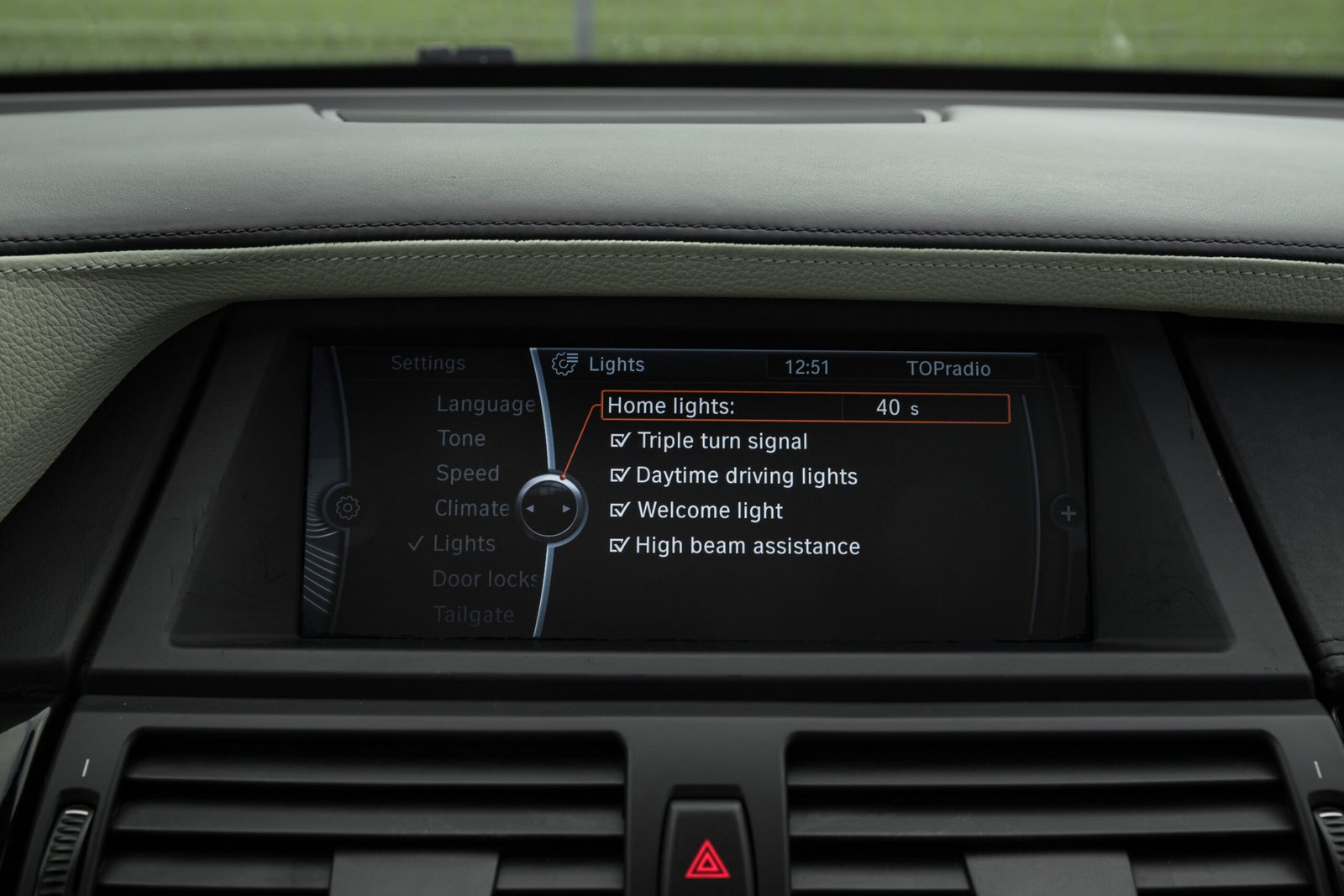 
								BMW X5 40D 3.0D 225KW FACELIFT M-SPORTPAKET full									