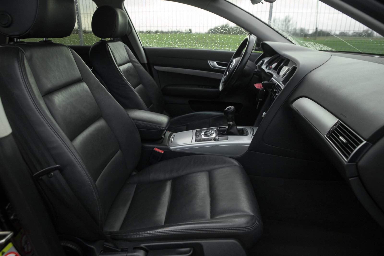 
								AUDI A6 2.0D 103KW FACELIFT full									