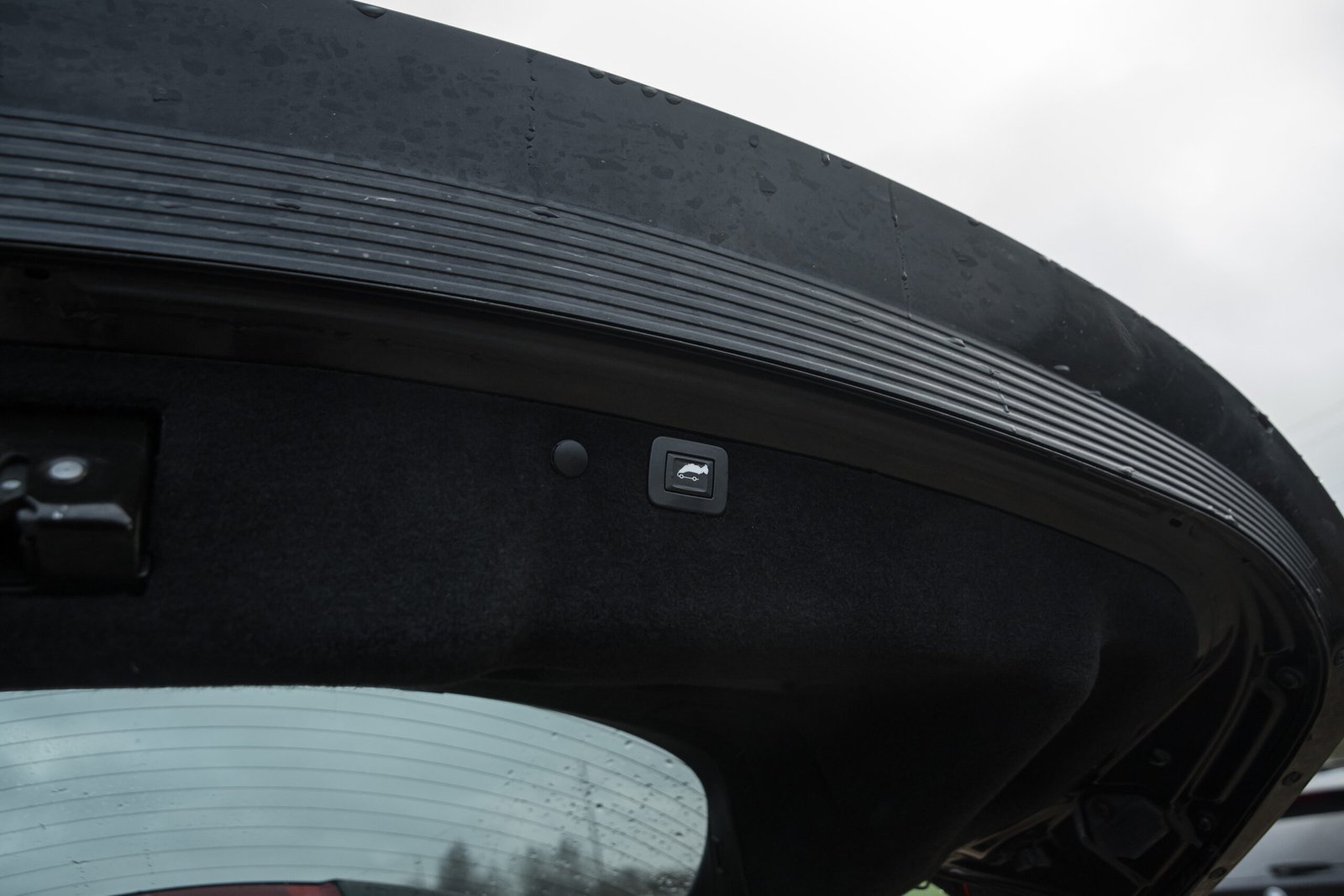 
								OPEL INSIGNIA OPC LINE 2.0D 143KW 4×4 full									