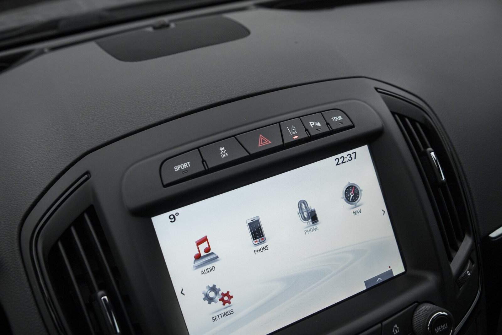 
								OPEL INSIGNIA OPC LINE 2.0D 143KW 4×4 full									