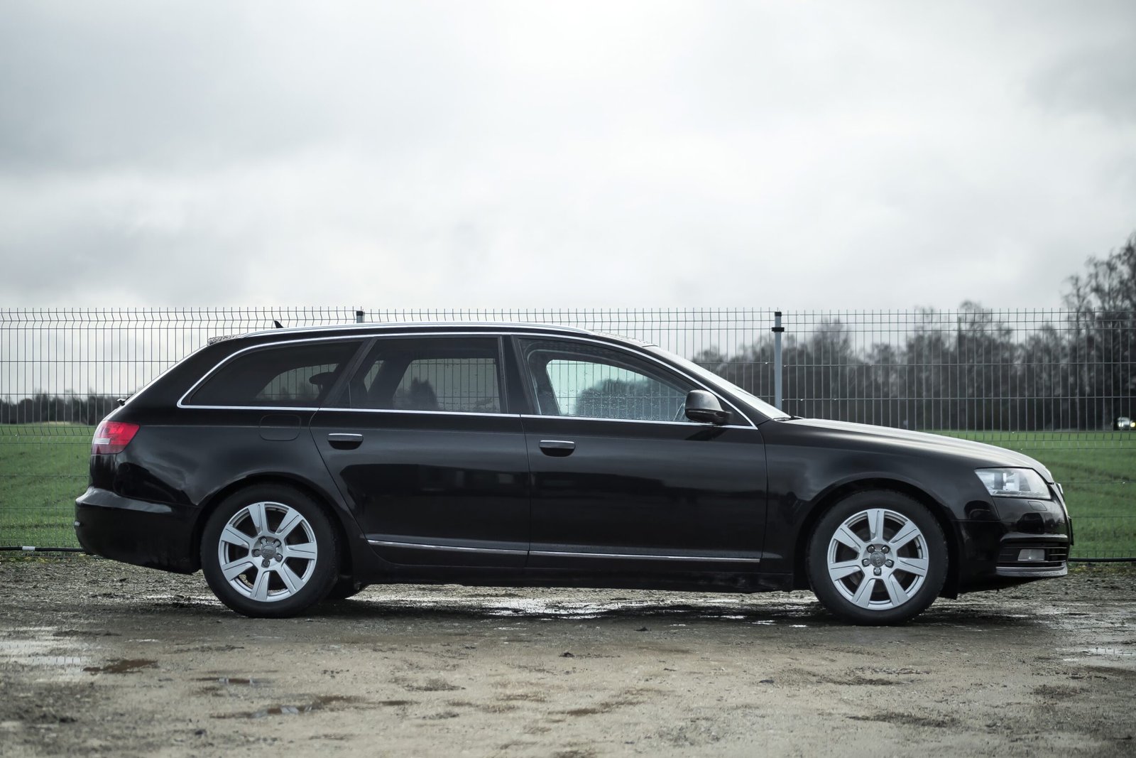
								AUDI A6 2.0D 103KW FACELIFT full									