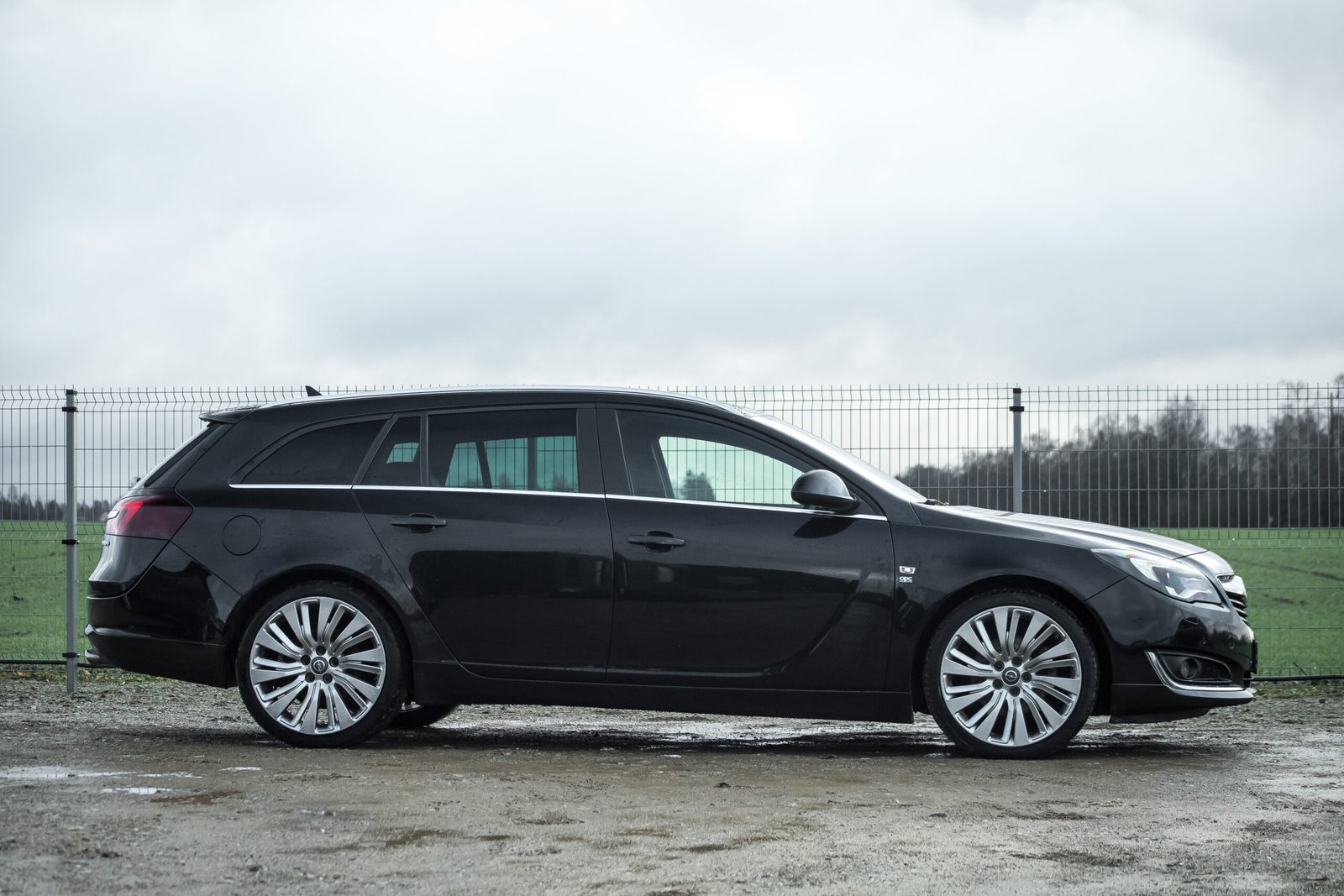 
								OPEL INSIGNIA OPC LINE 2.0D 143KW 4×4 full									